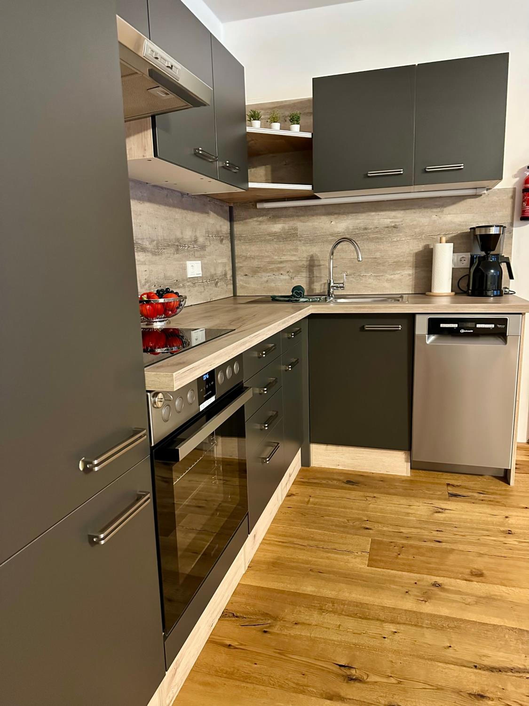 Superior One-Bedroom Apartment with Balcony