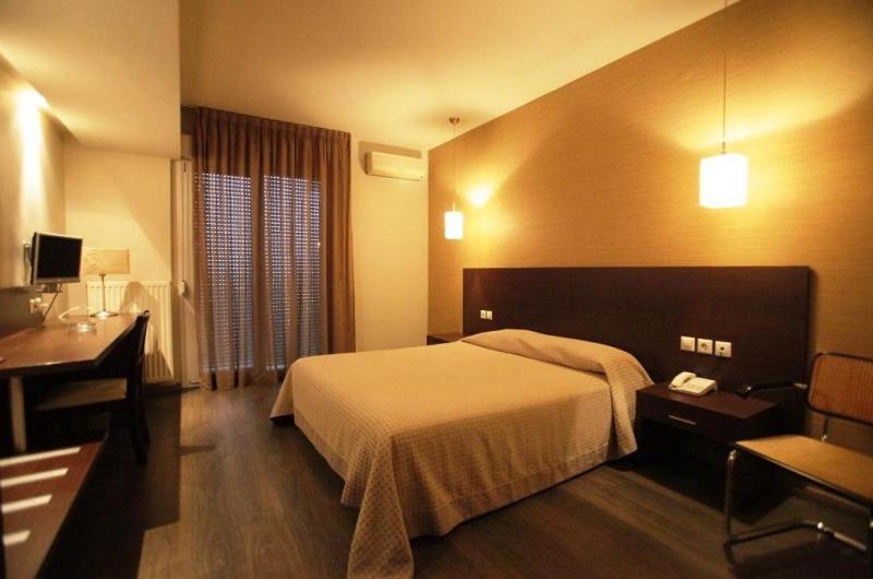 Superior Double or Twin Room - Photo 1