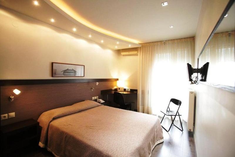 Double Room - Photo 4