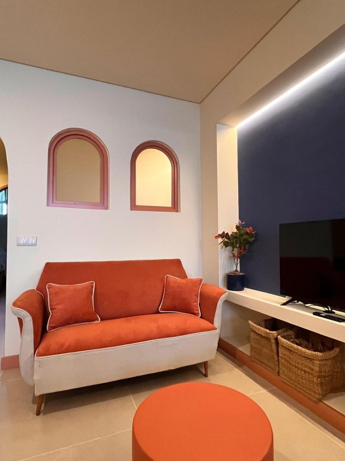 Two-Bedroom Deluxe Apartment - Photo 6