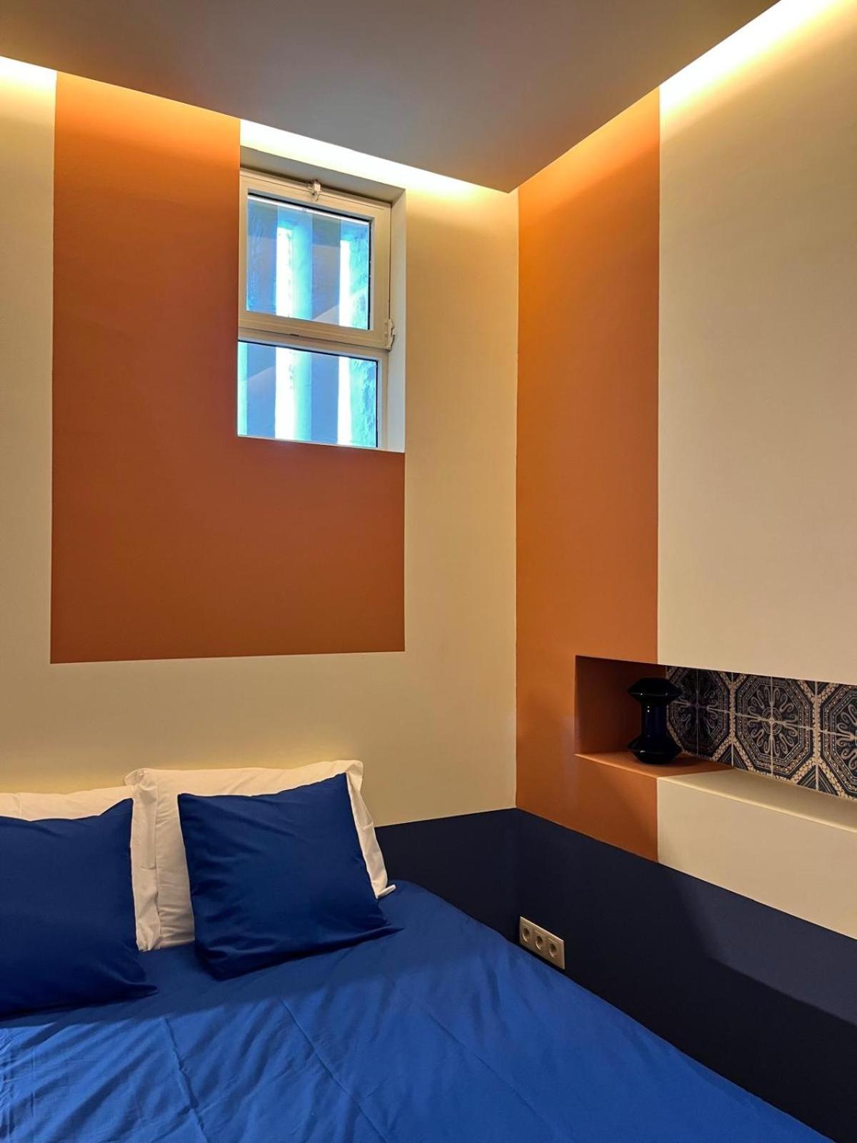 Two-Bedroom Deluxe Apartment - Photo 11