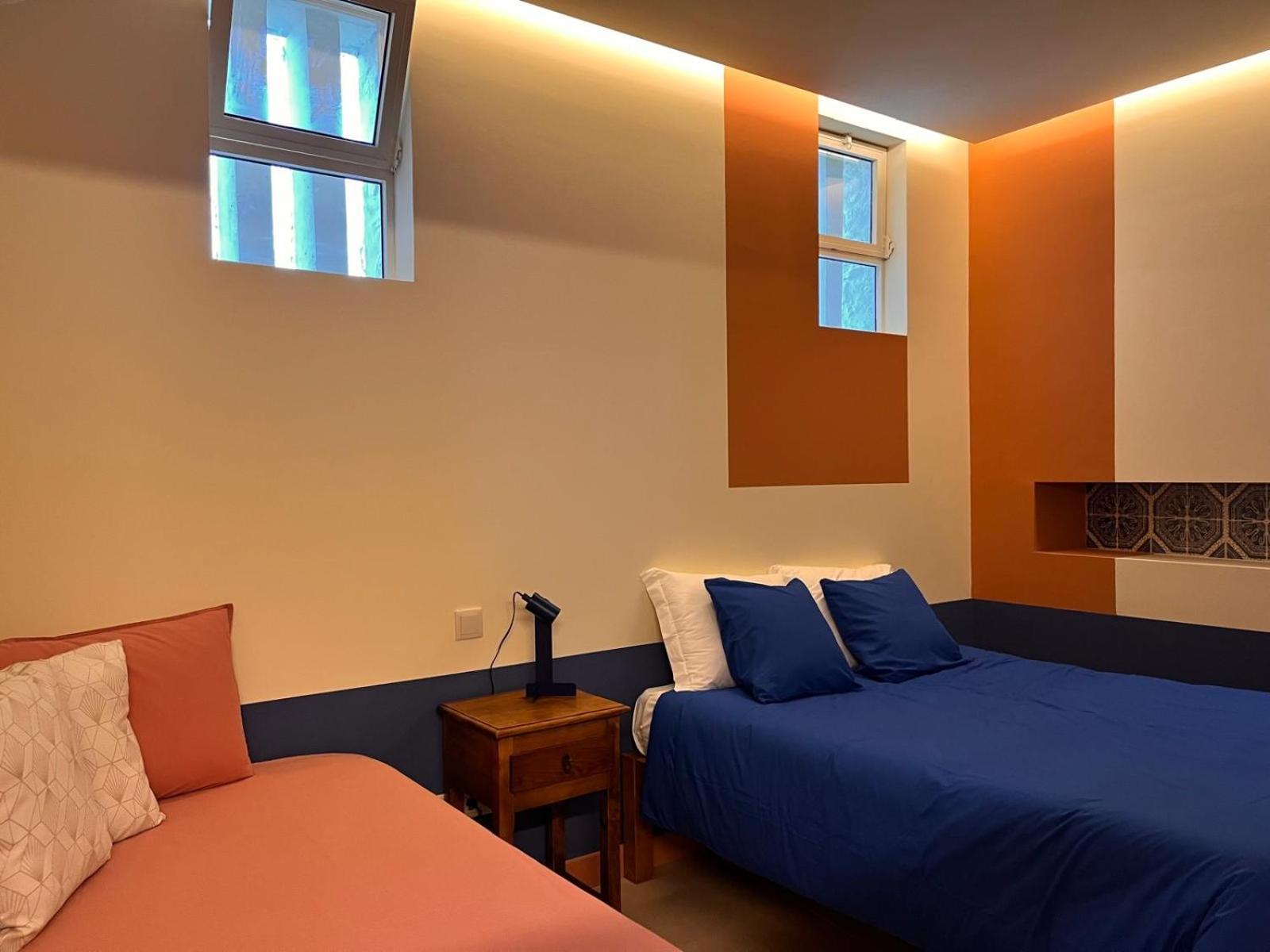 Two-Bedroom Deluxe Apartment - Photo 13