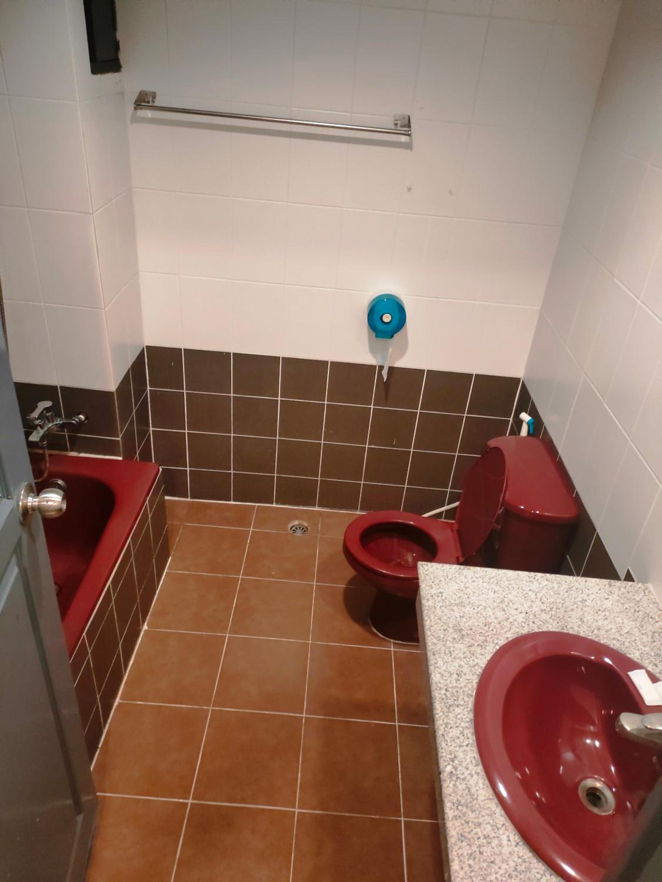 Standard Twin Room - Photo 4