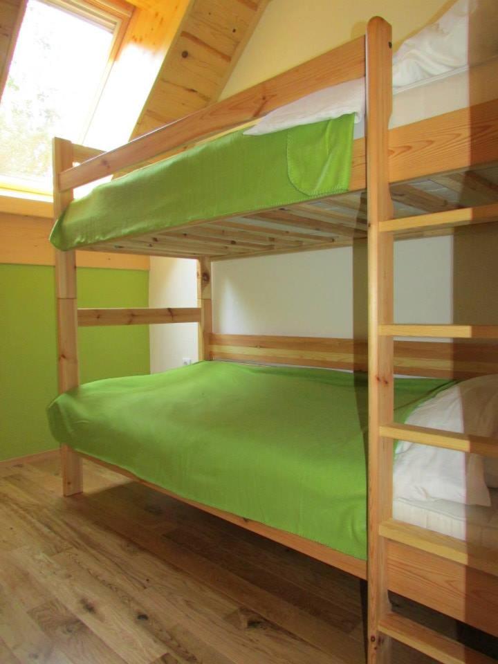 Two-Bedroom Apartment with Balcony - Photo 7