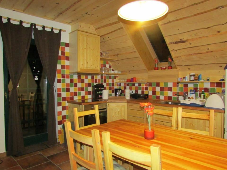 Two-Bedroom Apartment - Photo 7