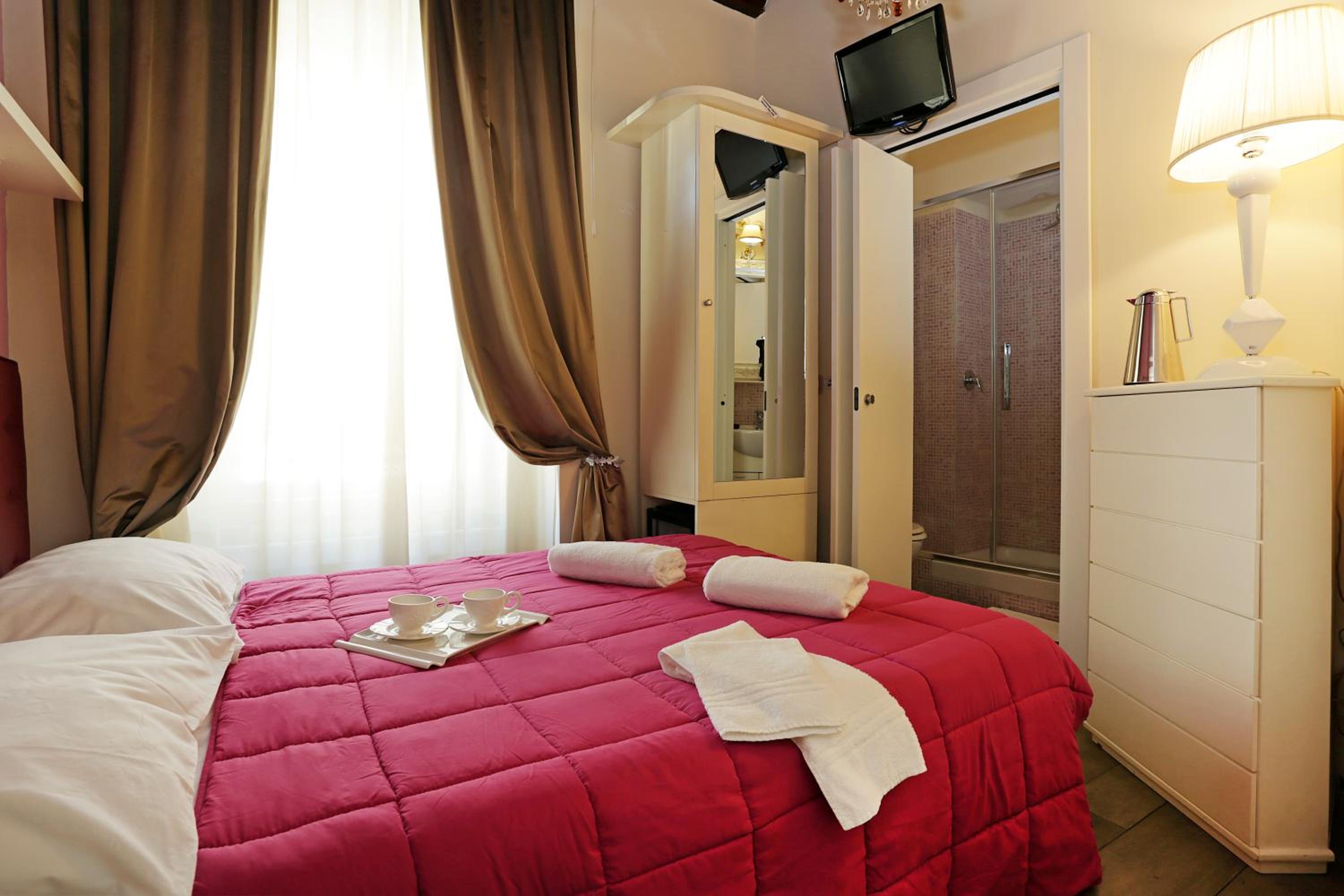 Single Room photo 3