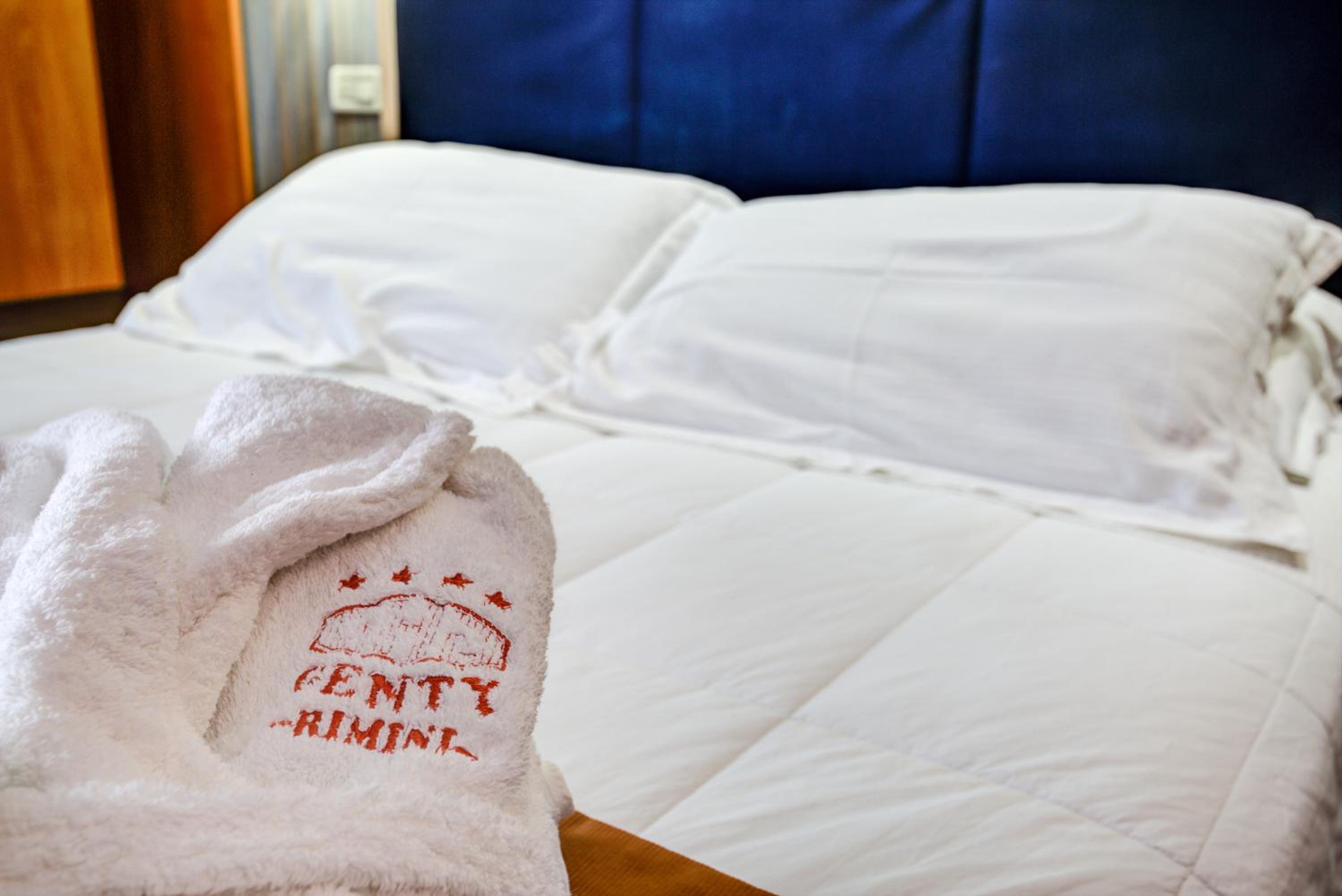 Superior Double Room - Photo 2