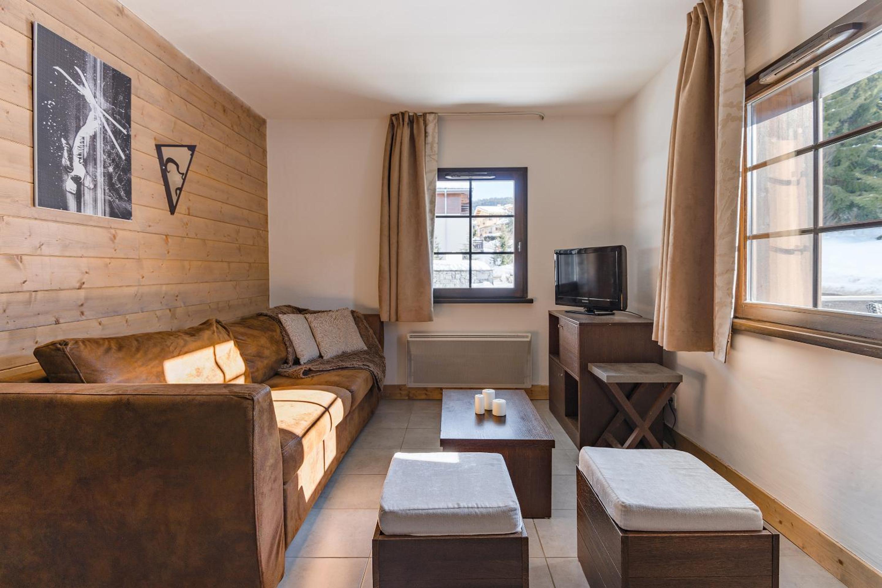 One-Bedroom Apartment (4 Adults)