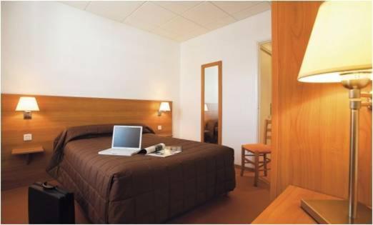 Standard Double Room with Interior Courtyard View photo 1