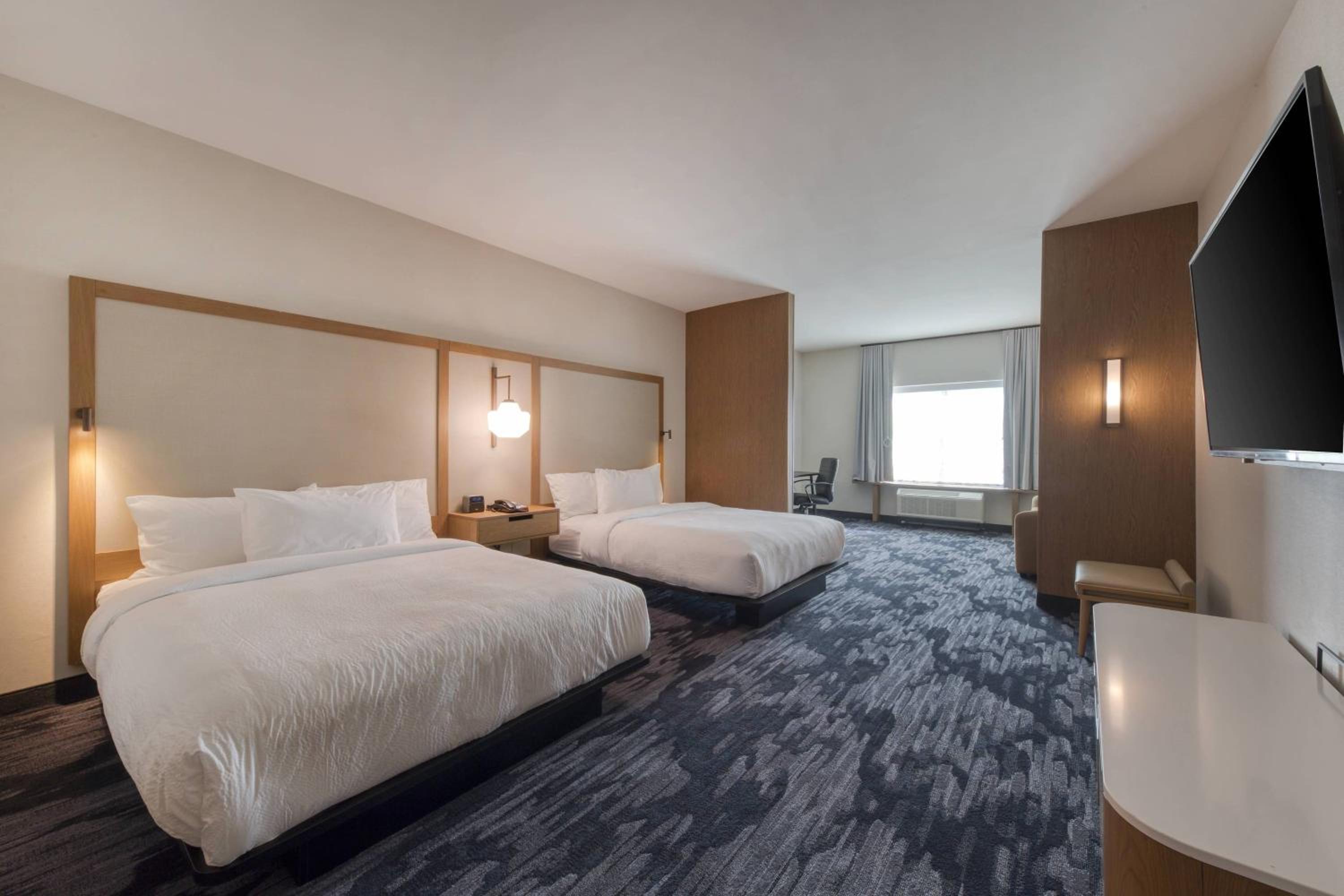 Queen Suite with Two Queen Beds, Roll-In Shower and Sofa Bed - Mobility Access/Hearing Accessible