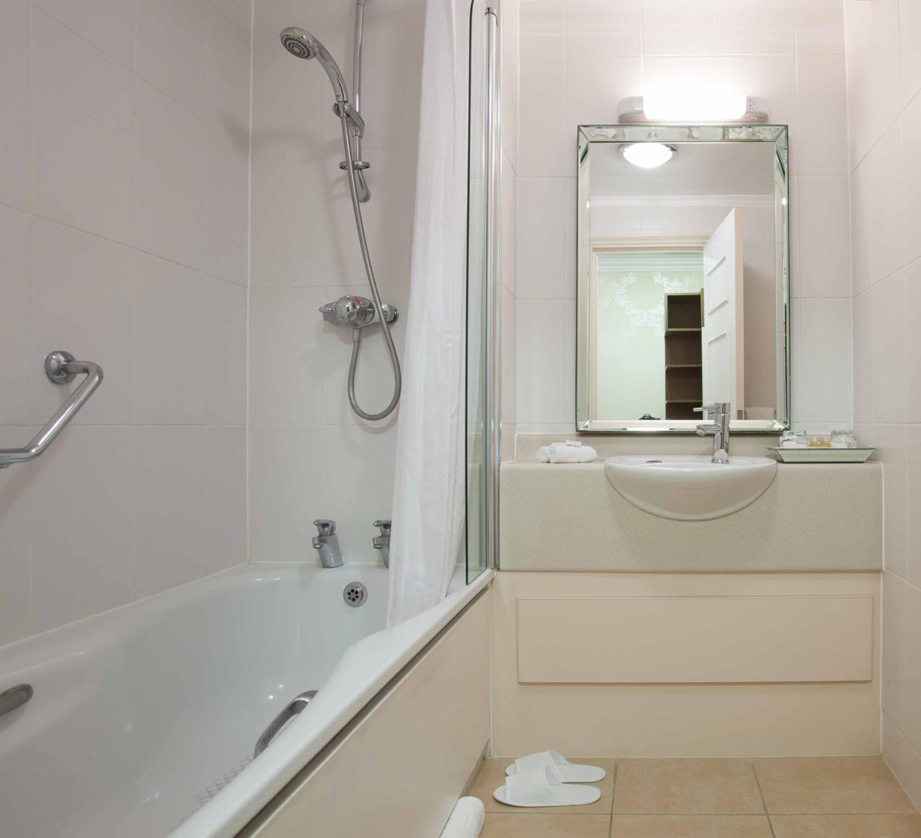 Double Room - Photo 2
