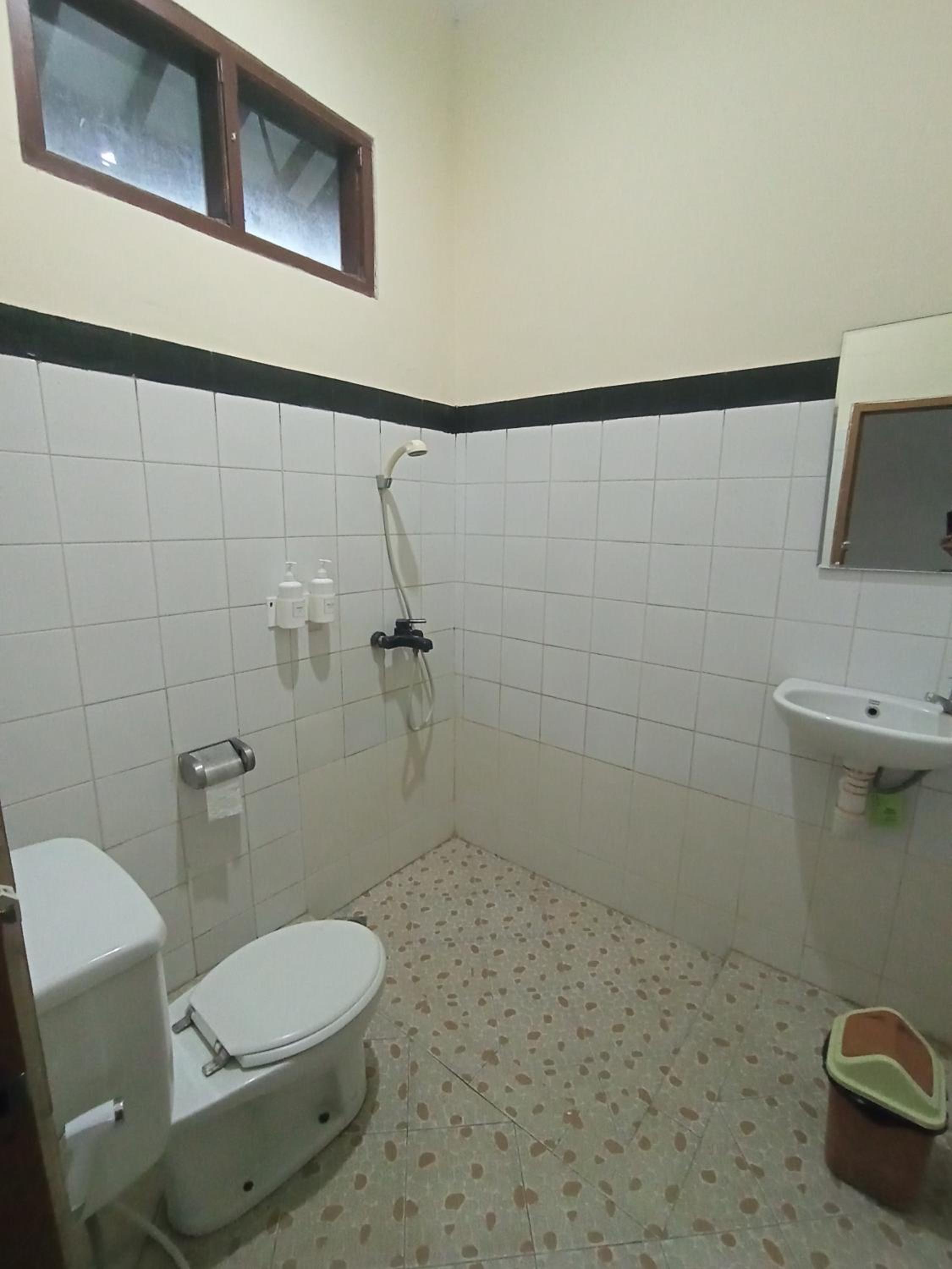 Standard Double Room photo 2