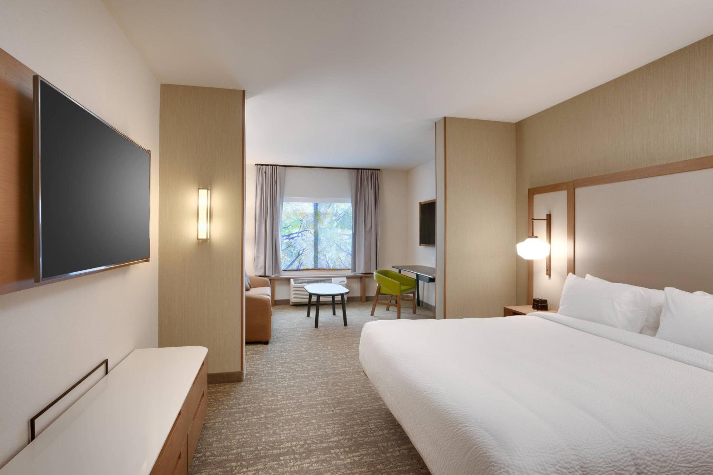 King Suite with Sofa Bed and Roll-in Shower - Mobility Accessible photo 2