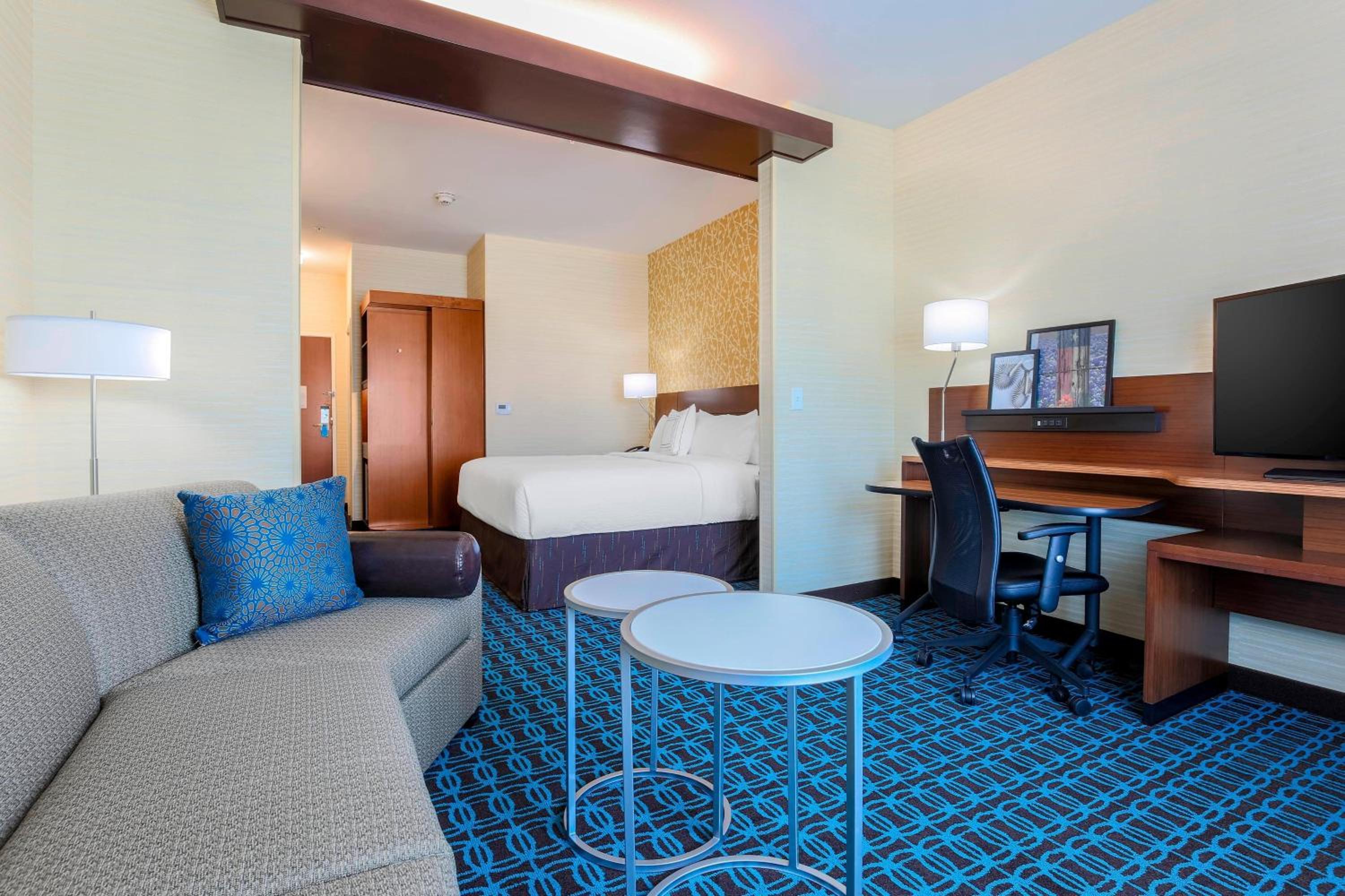 King Suite with Sofa Bed photo 1