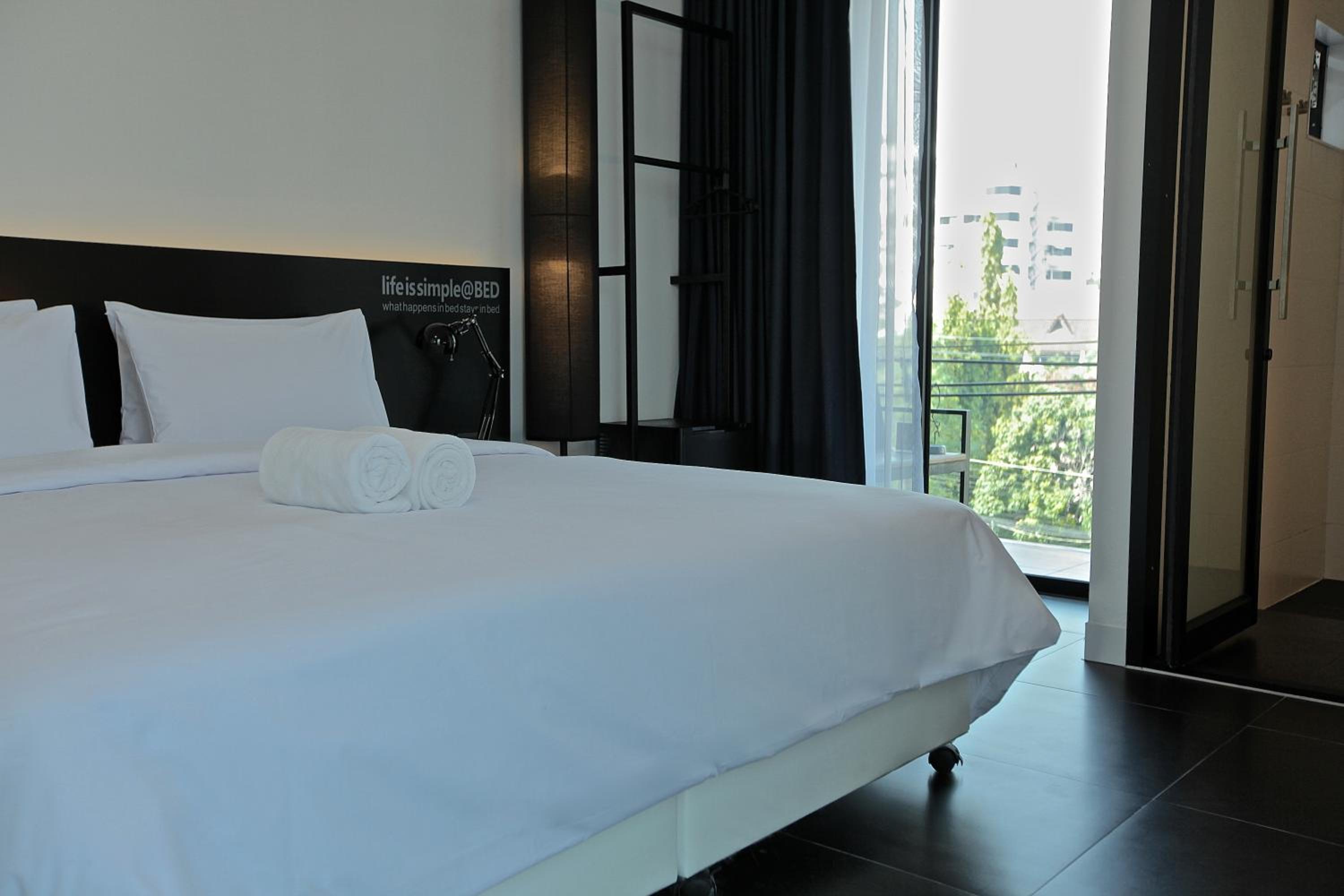 Standard Double Room - Photo 16