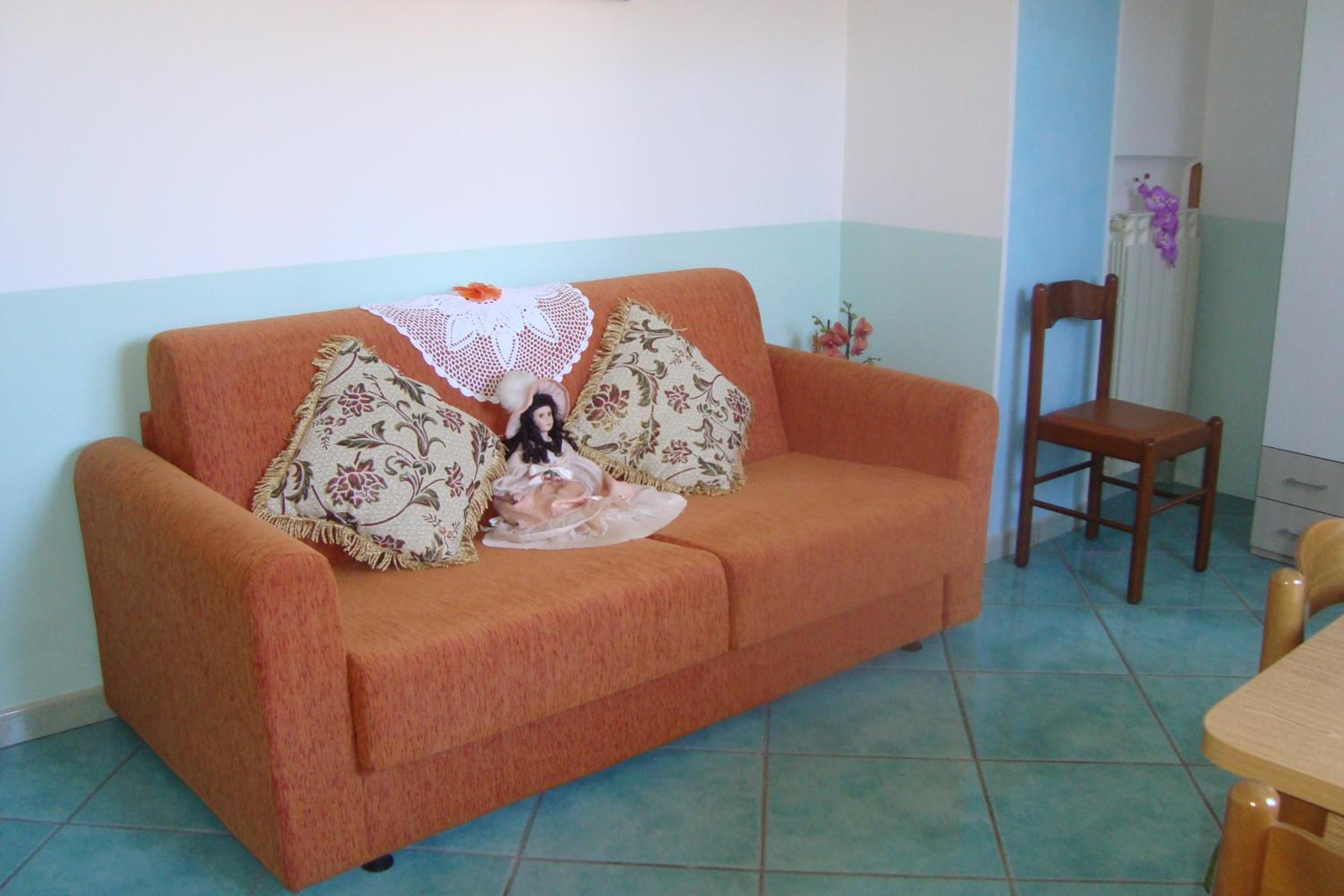 Studio Apartment - Photo 16