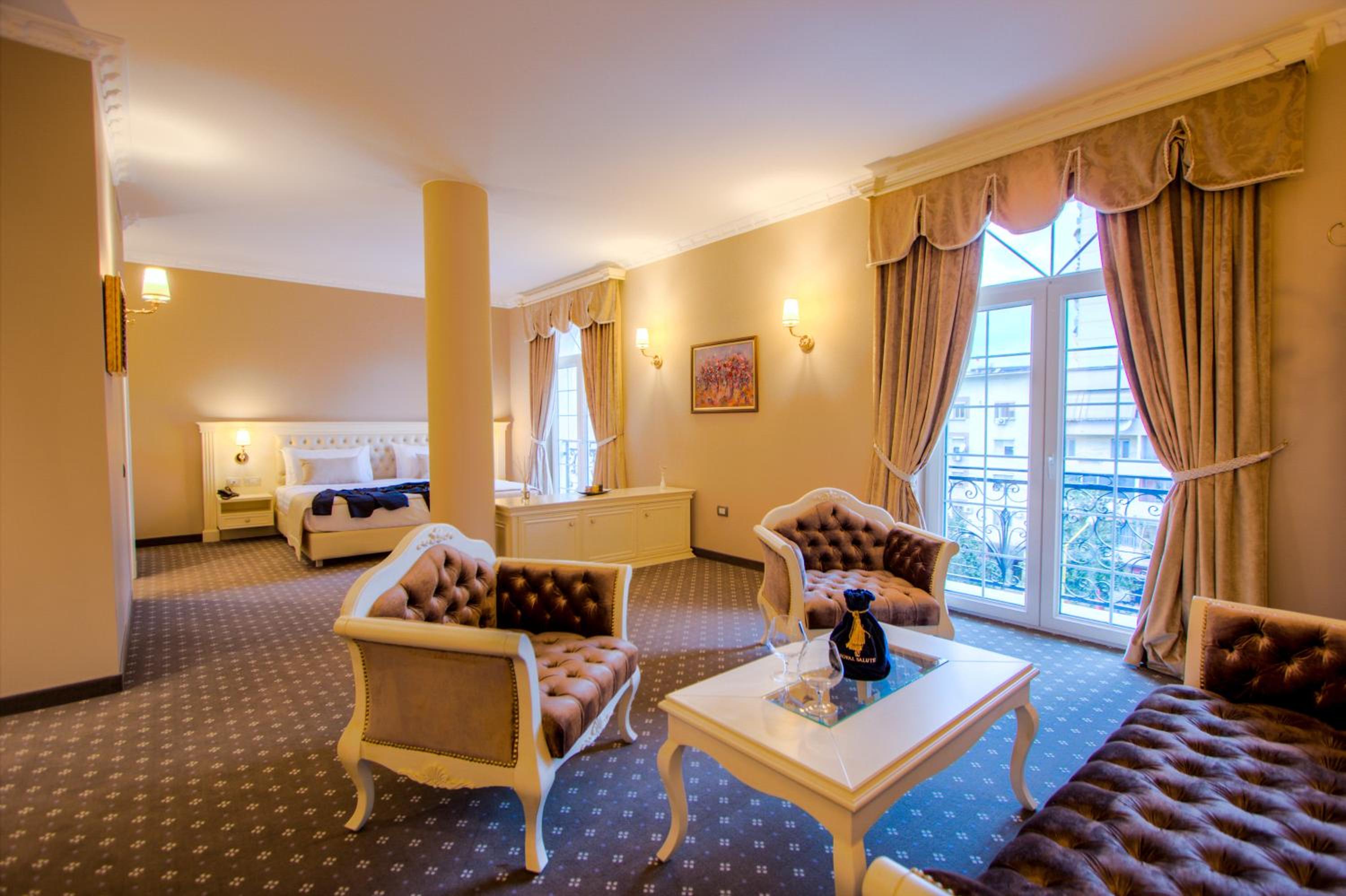 Executive Suite