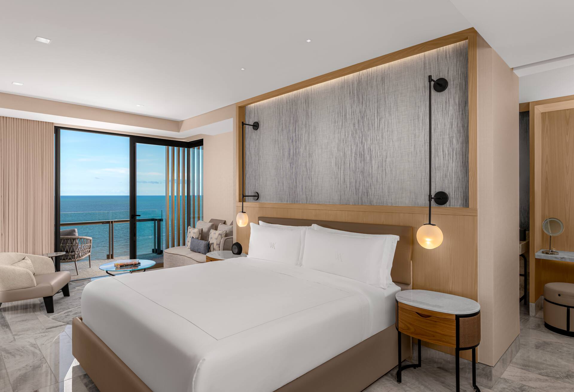 Ocean Front Suite with King Bed