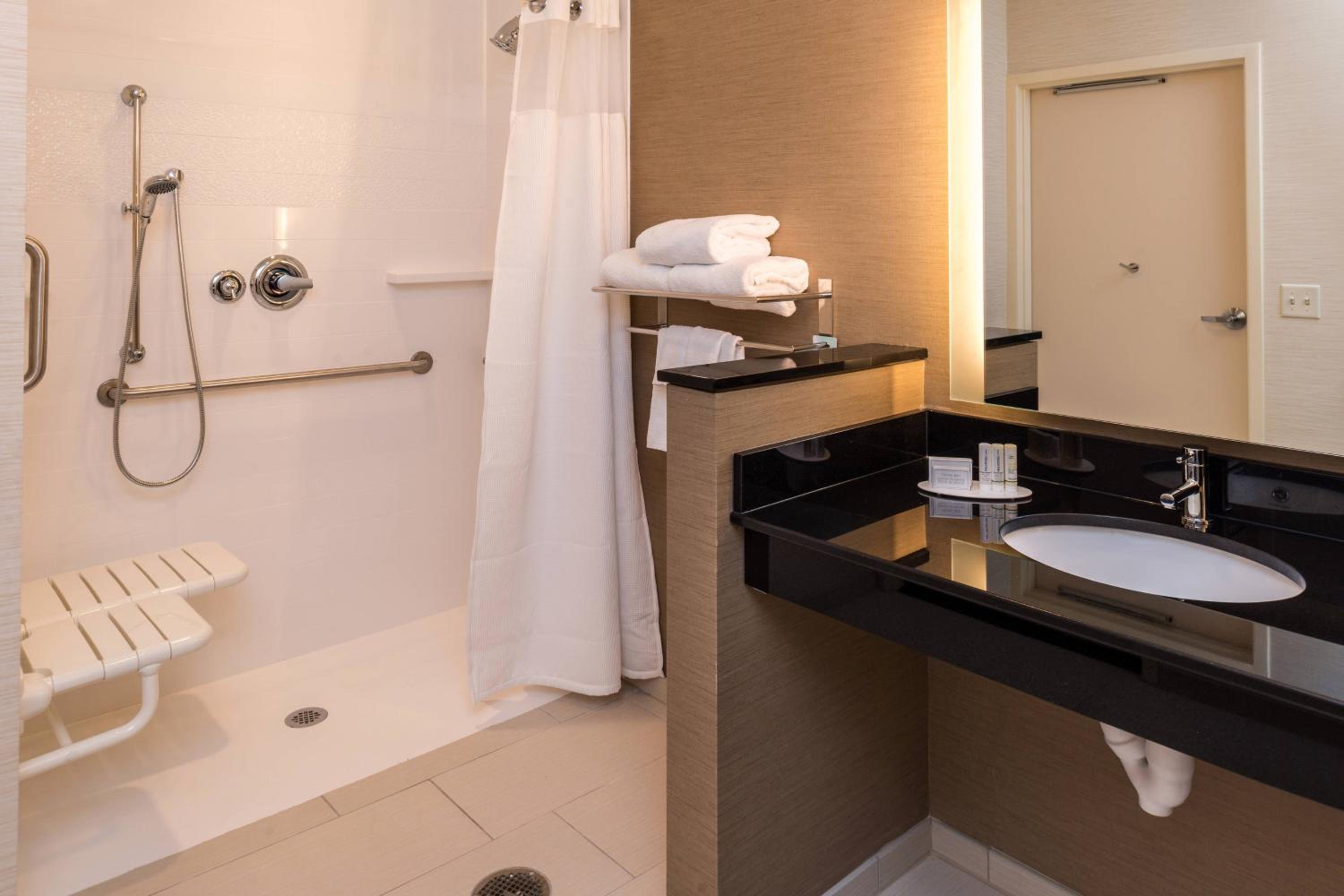 King Room - Hearing Accessible