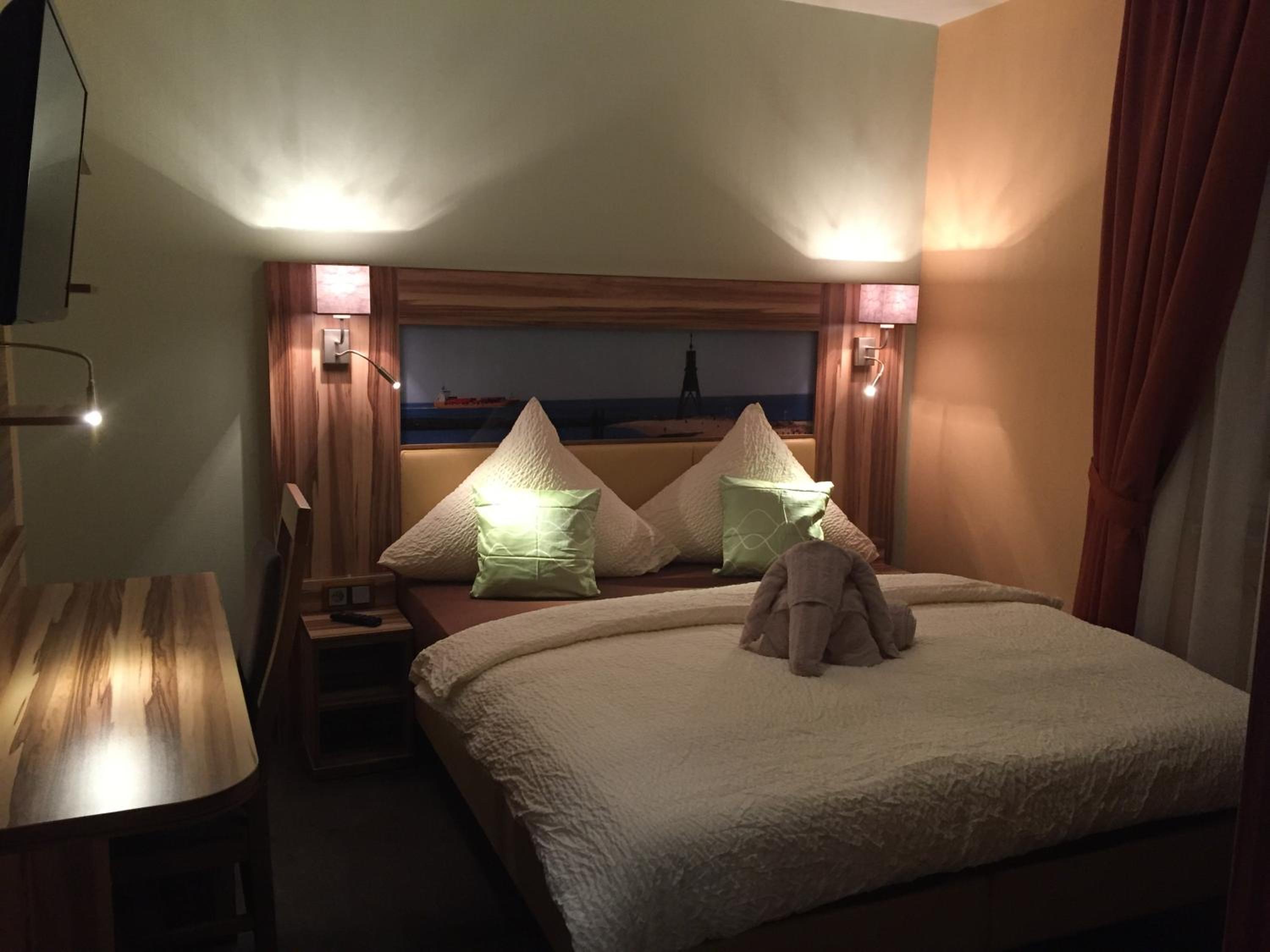 Double Room - Photo 3