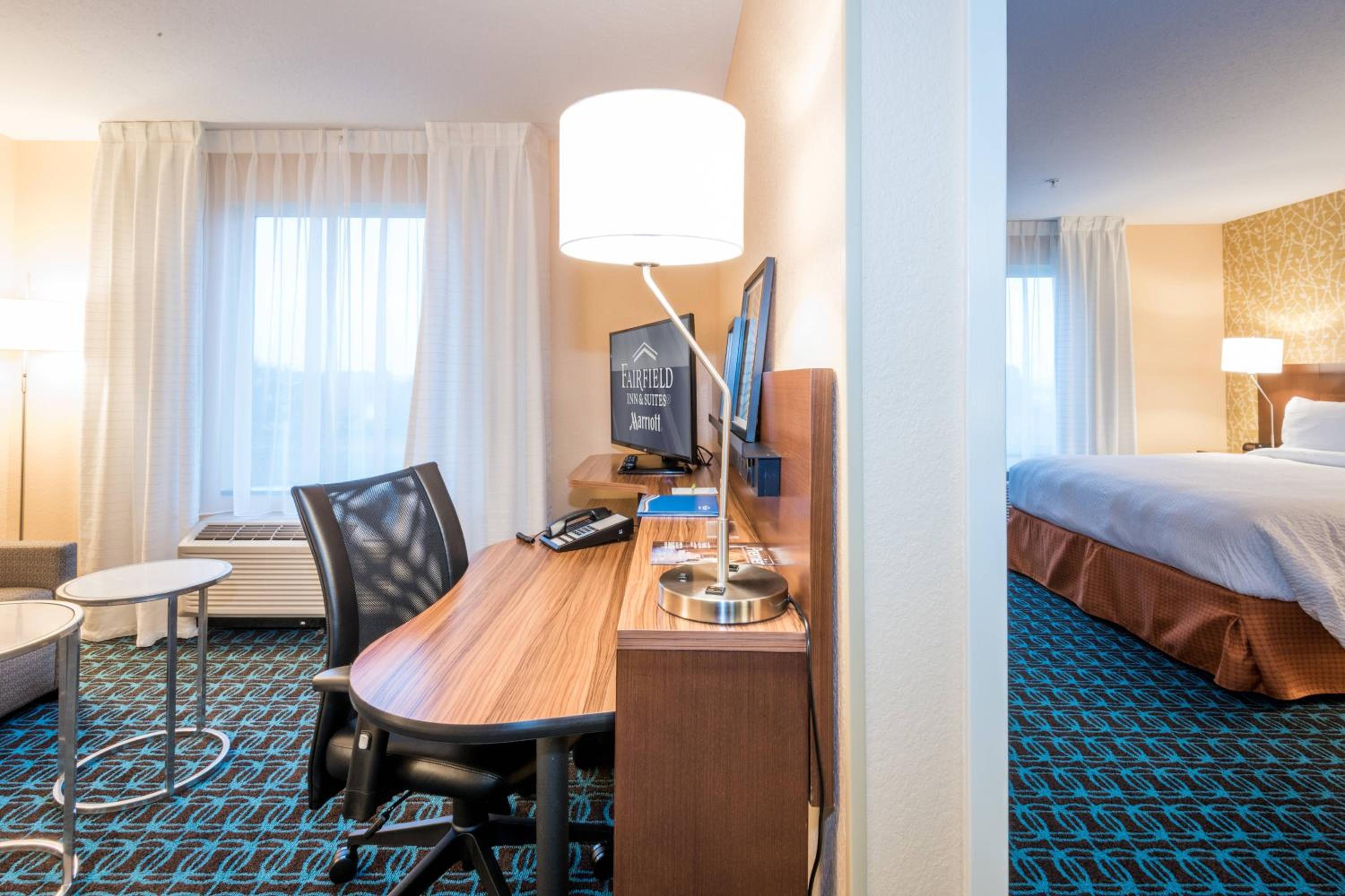 King Suite with Roll-In Shower and Sofa Bed - Mobility Access photo 2