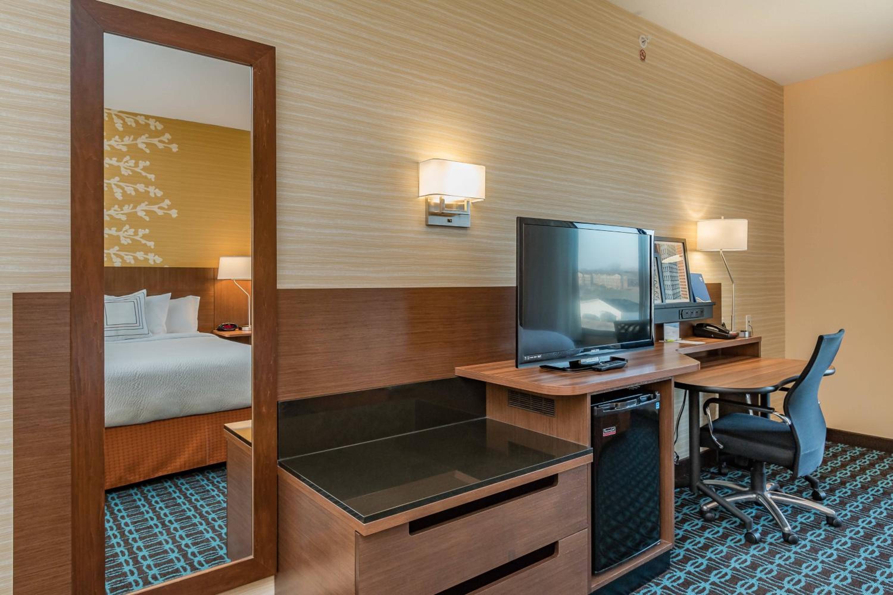 Queen Suite with Two Queen Beds and Sofa Bed