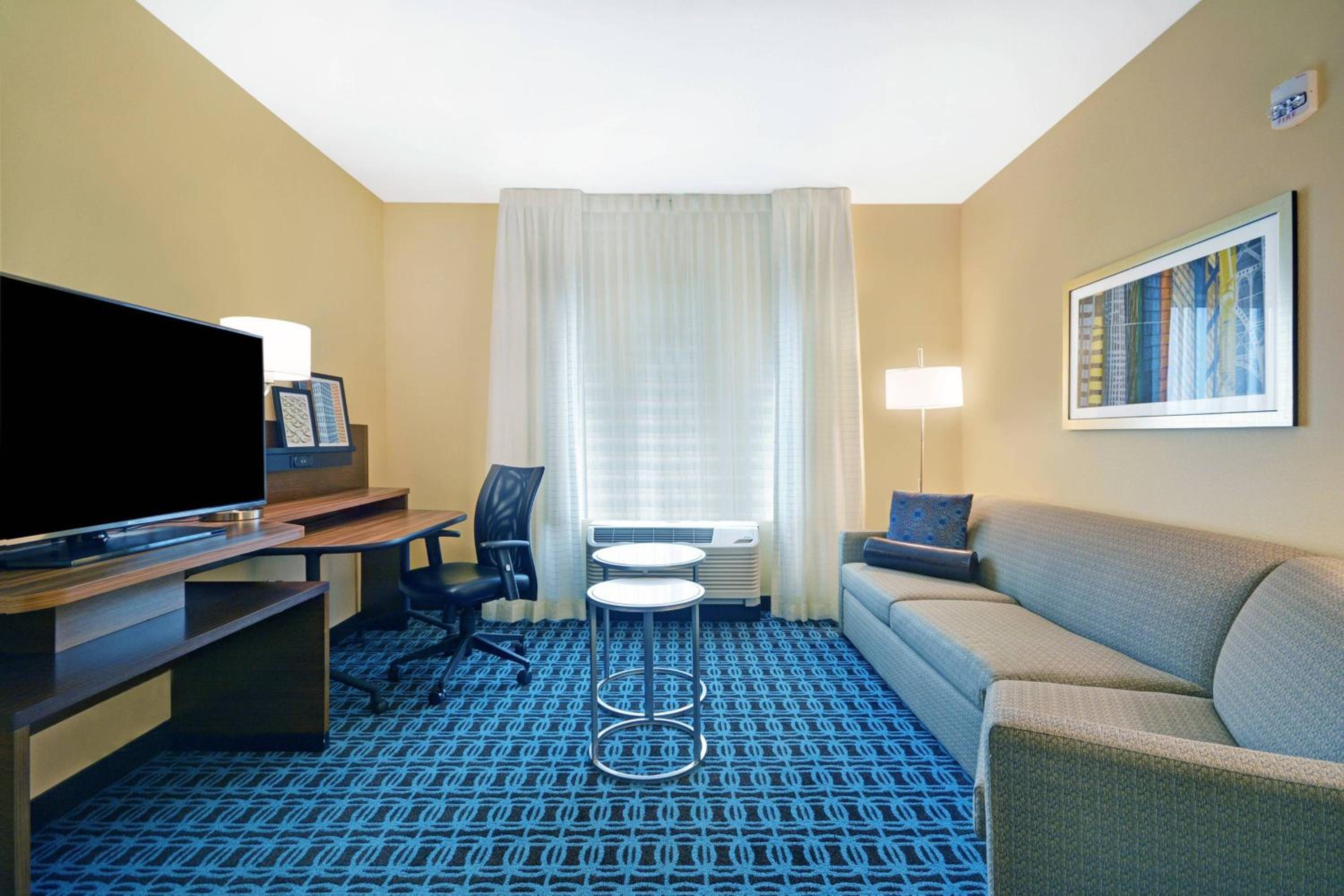Fairfield Inn & Suites by Marriott Savannah SW/Richmond Hill