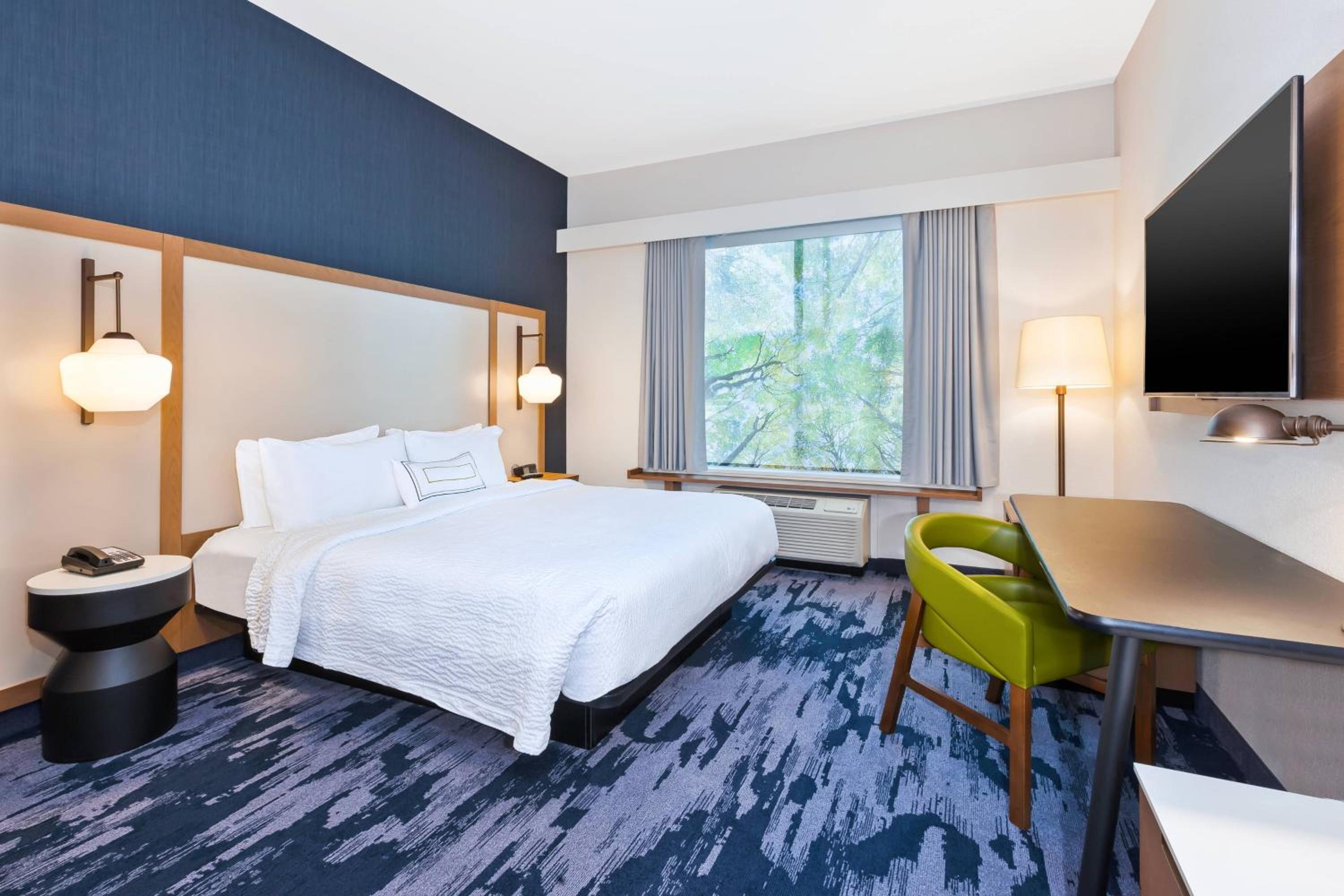 King Room - Hearing Accessible - Photo 4