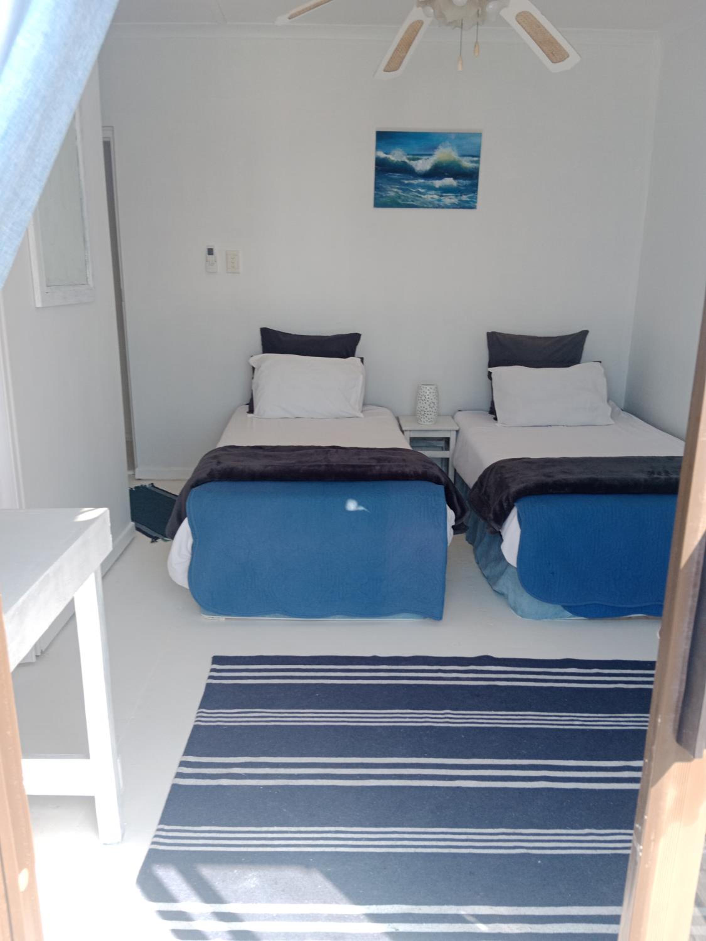 Double or Twin Room with Sea View photo 2