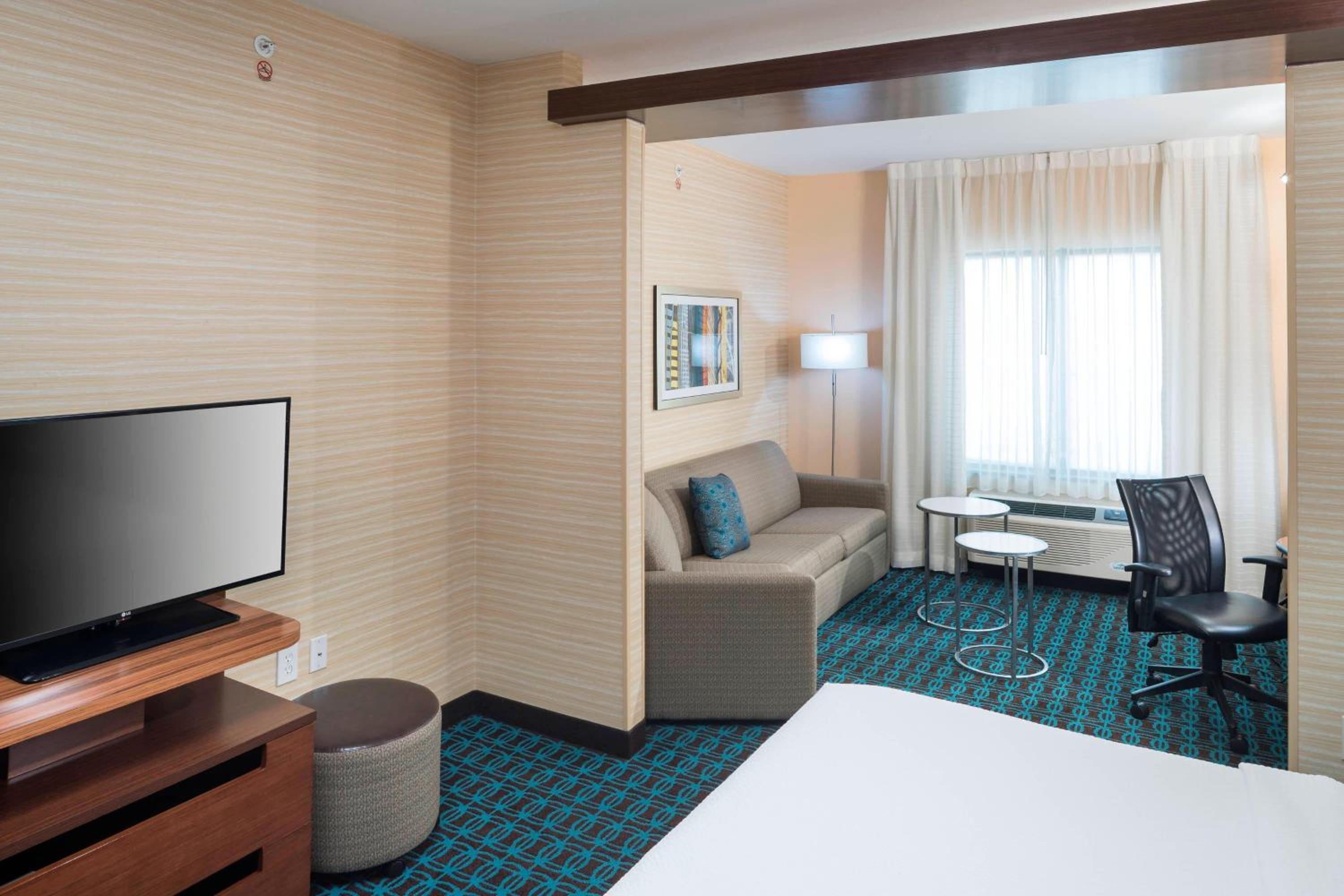 King Suite with Roll-In Shower and Sofa Bed - Mobility Access/Hearing Accessible photo 3