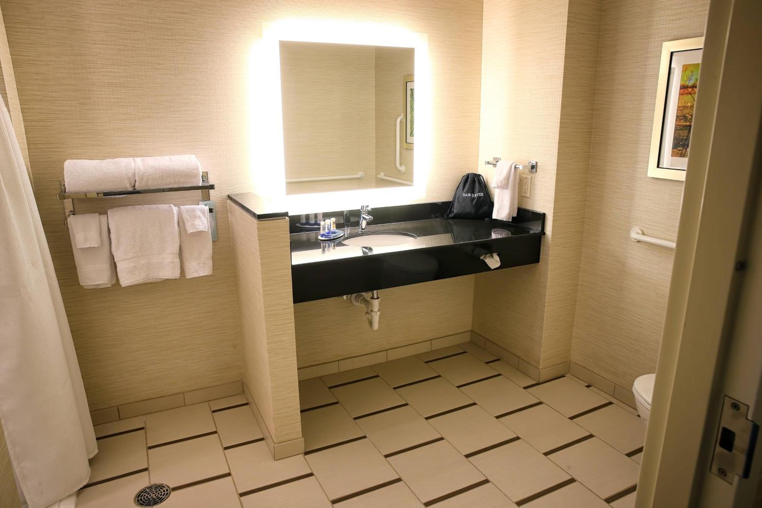 Queen Room with Two Queen Beds - Hearing Accessible photo 1