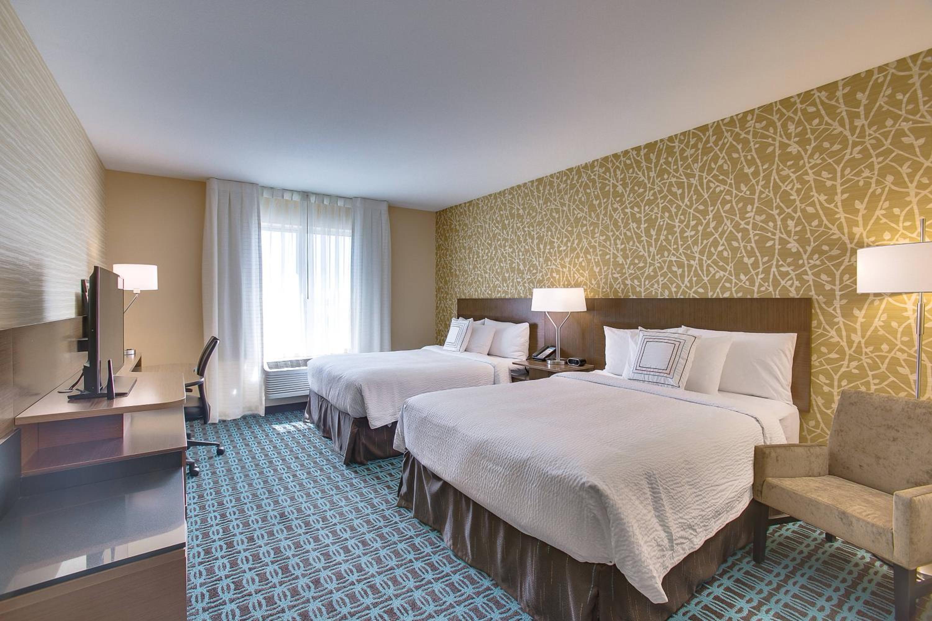 Queen Room with Two Queen Beds - Hearing Accessible photo 1