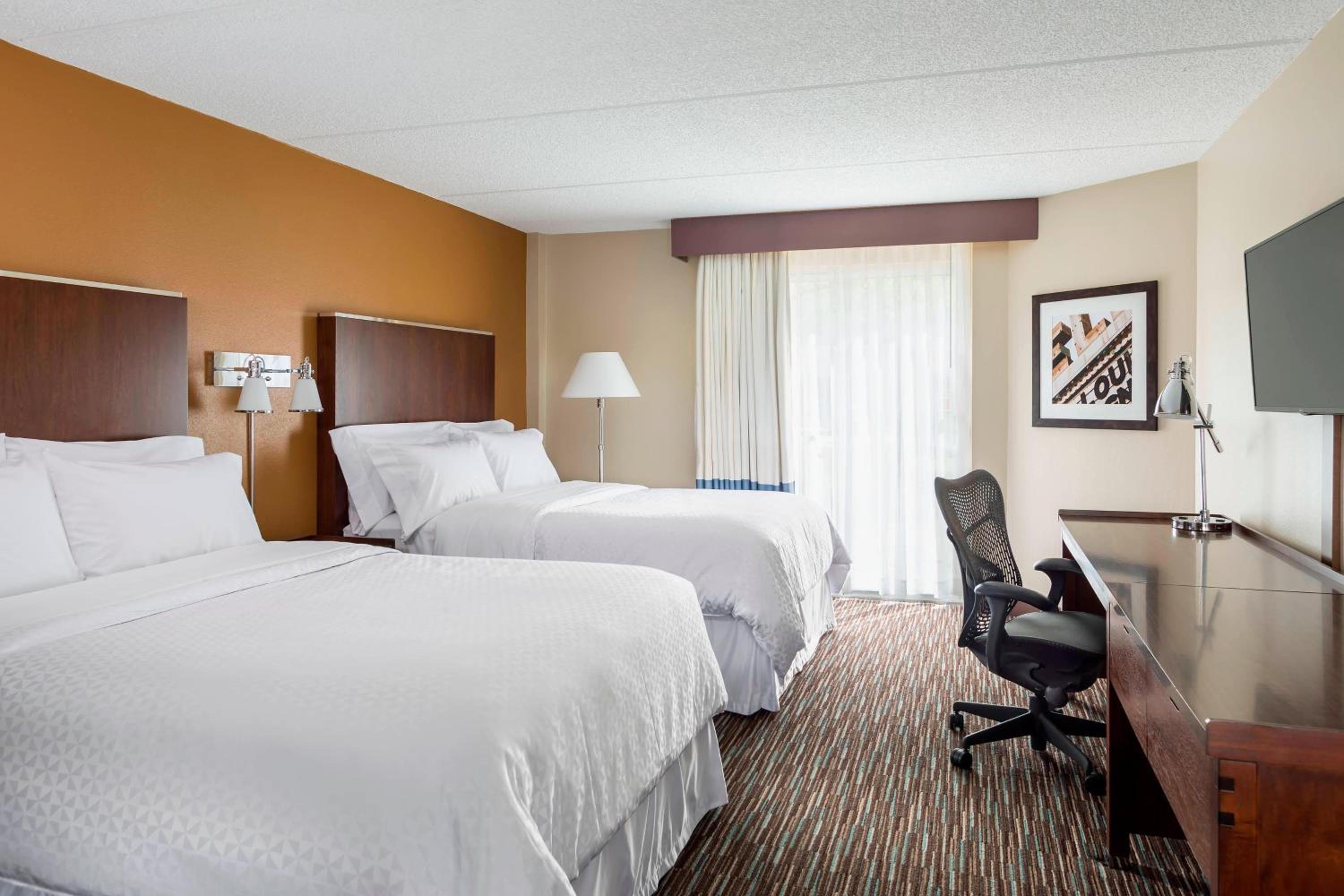 Double Room with Two Double Beds - Hearing Accessible  photo 1