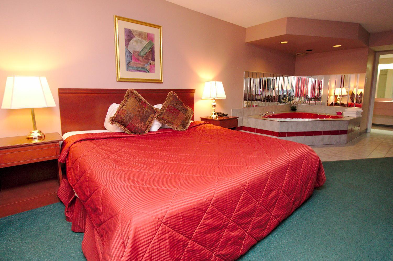 King Room with Spa Bath - Photo 1