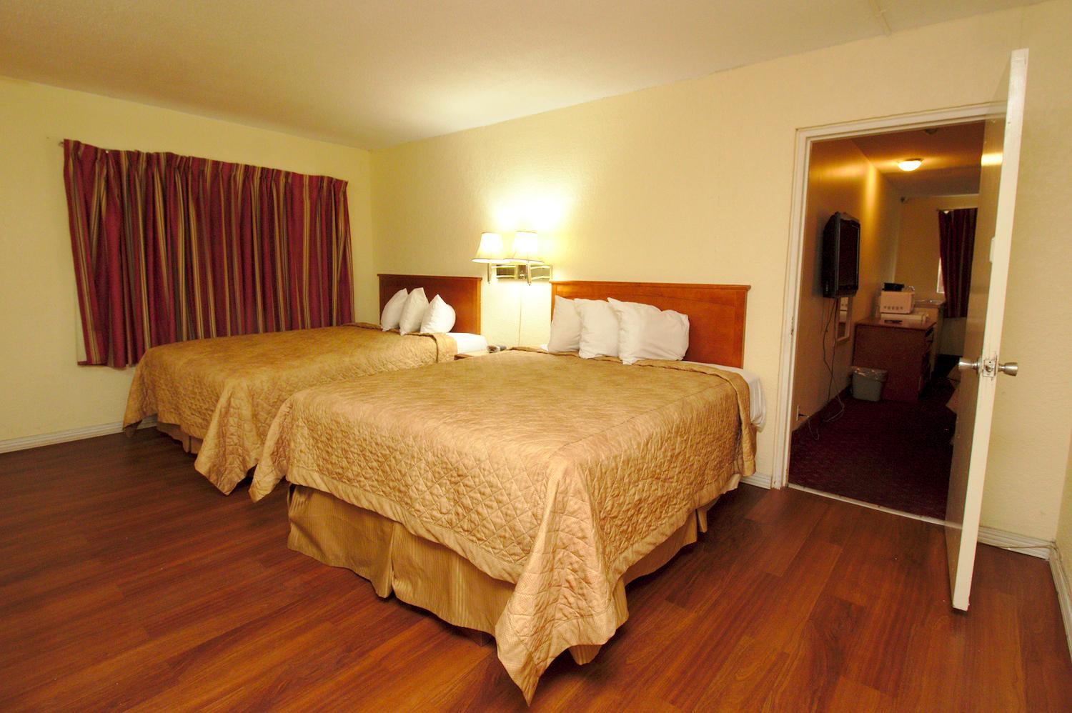 Family Suite - Photo 8