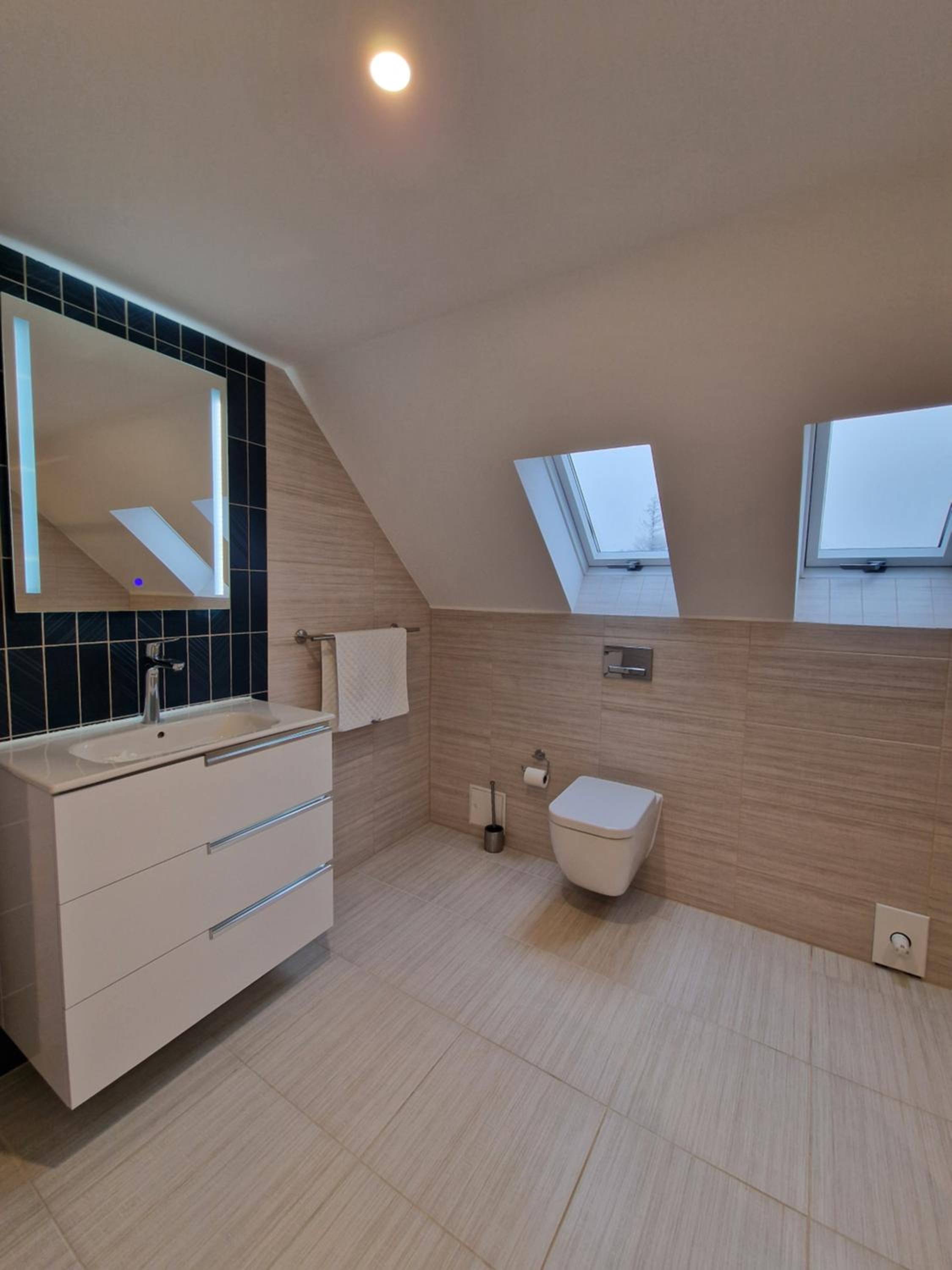 Three-Bedroom Apartment Suite photo 3