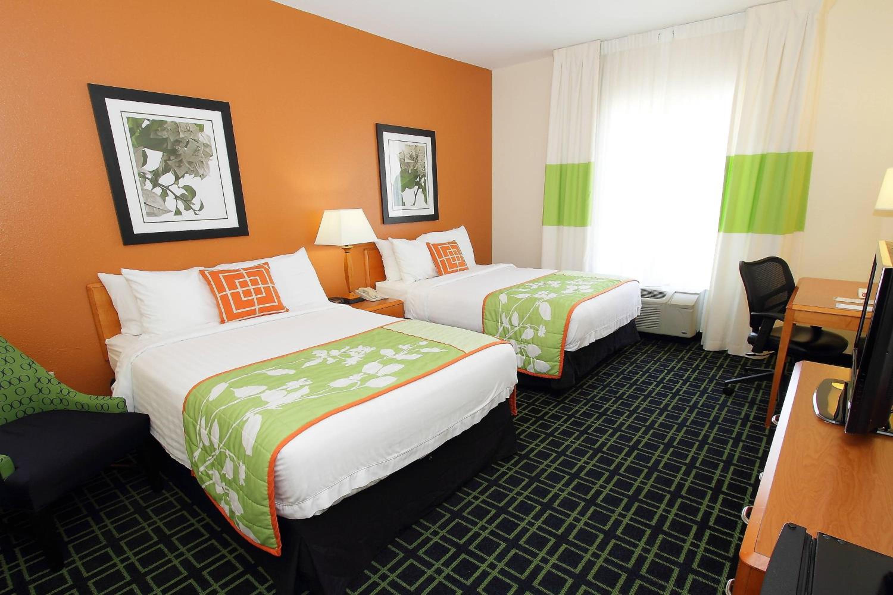 Double Room with Two Double Beds and Roll-in Shower - Mobility Accessible