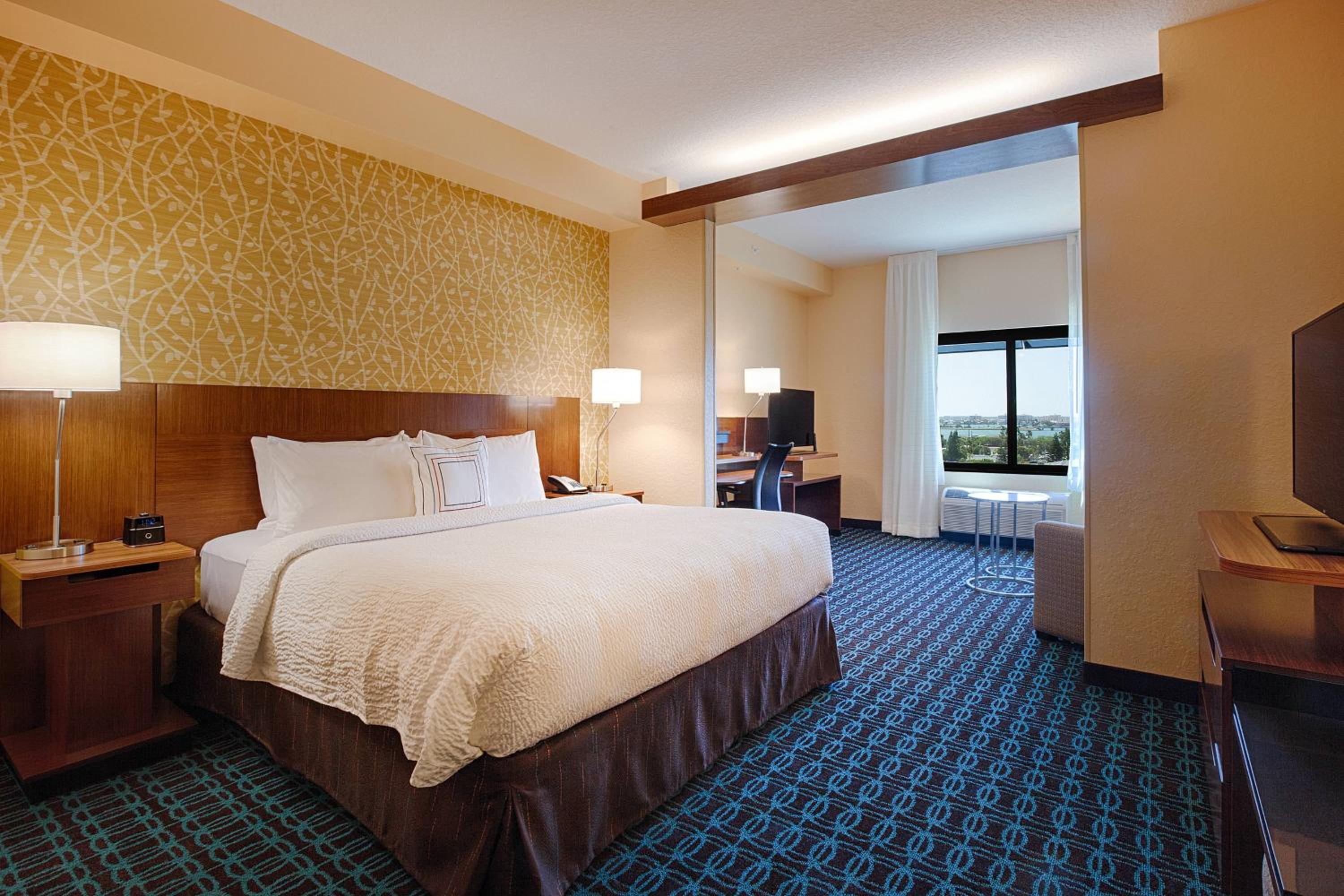 King Suite with Water View and Sofa Bed - Hearing Accessible photo 1