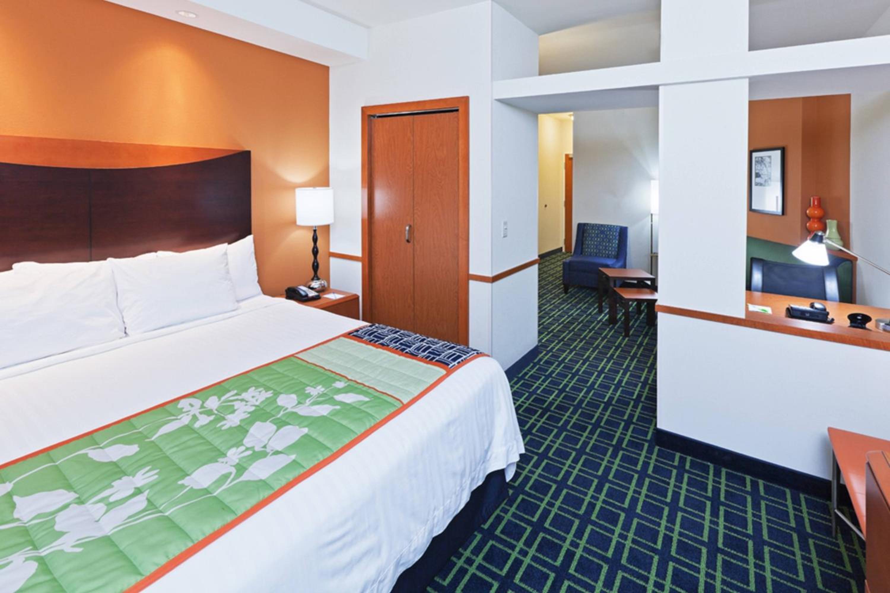 Executive King Suite - Hearing Accessible - Photo 1