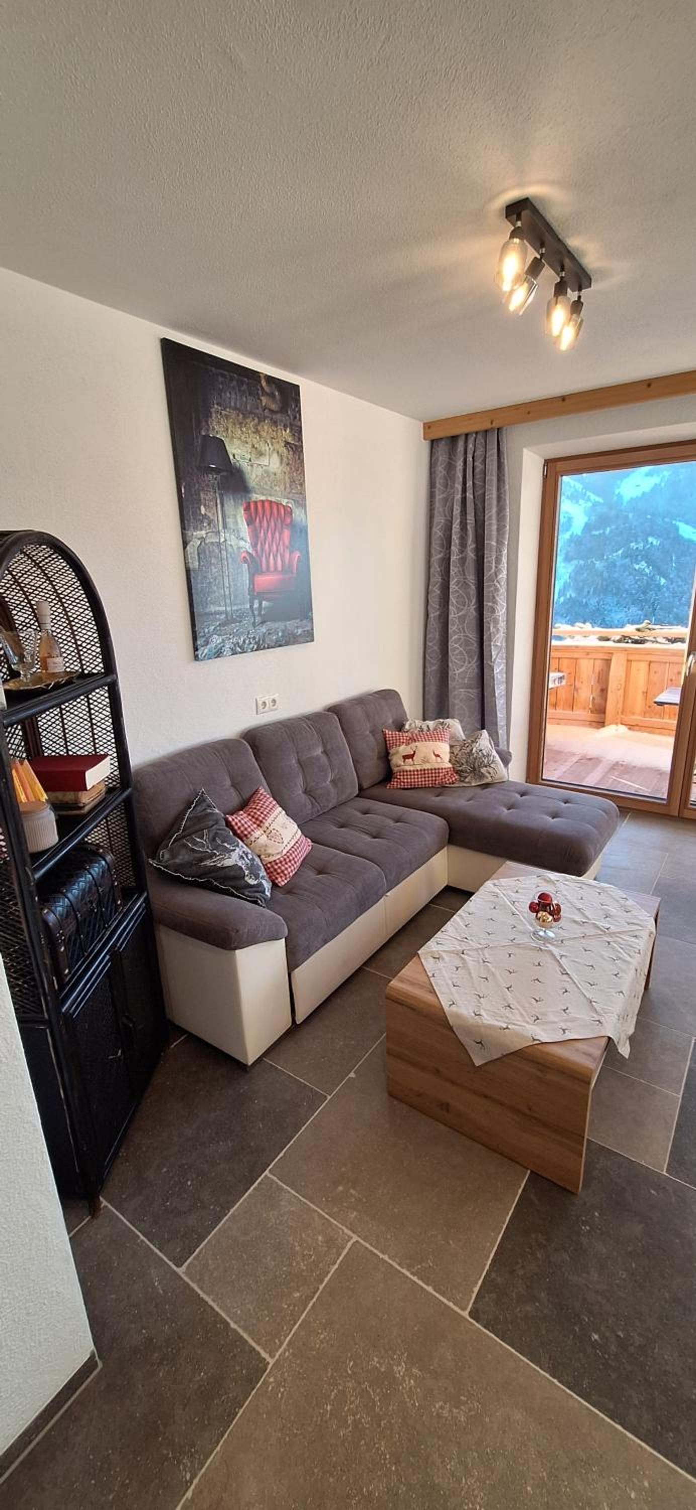 Two-Bedroom Family Apartment - Annex photo 2