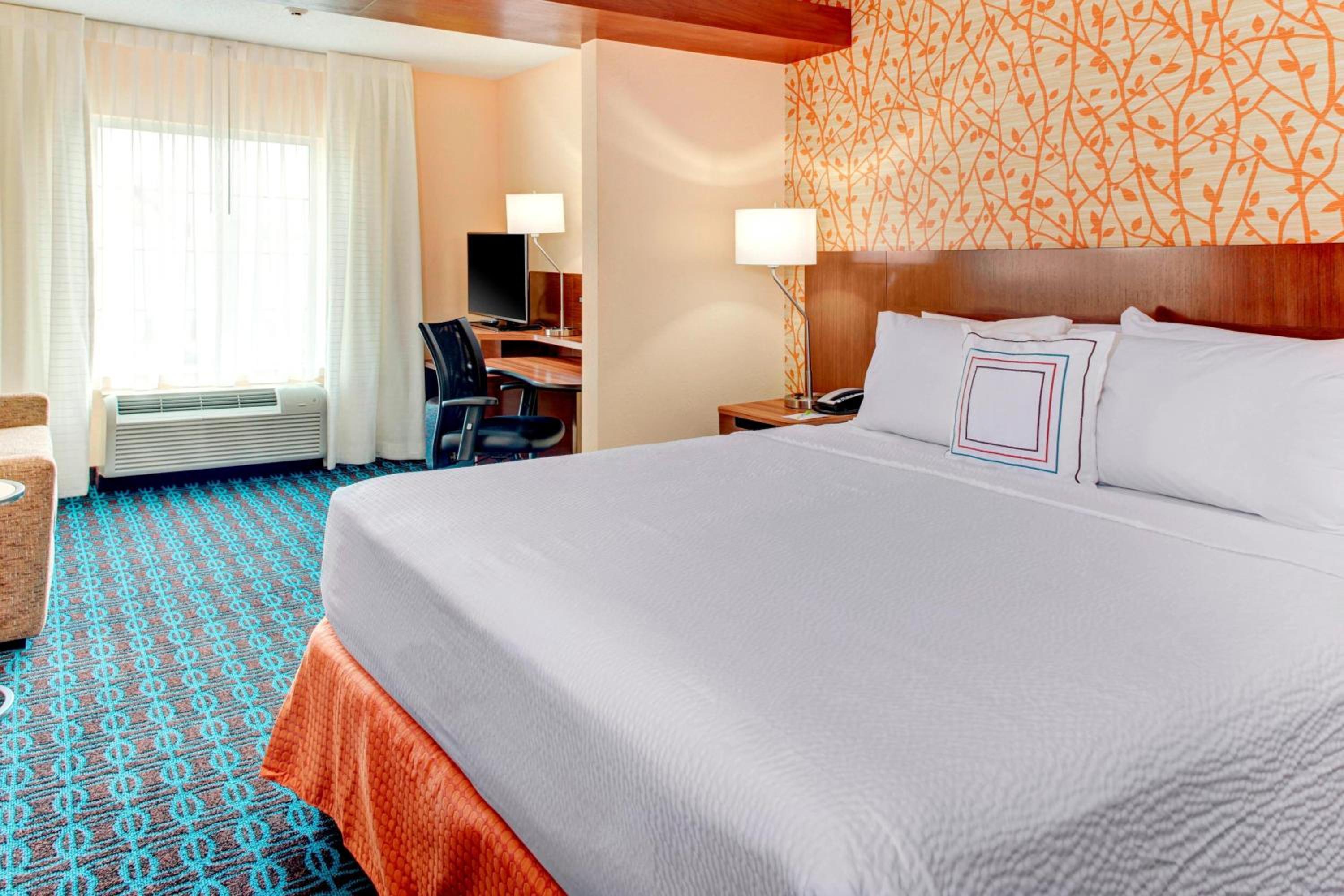King Suite with Sofa Bed photo 1