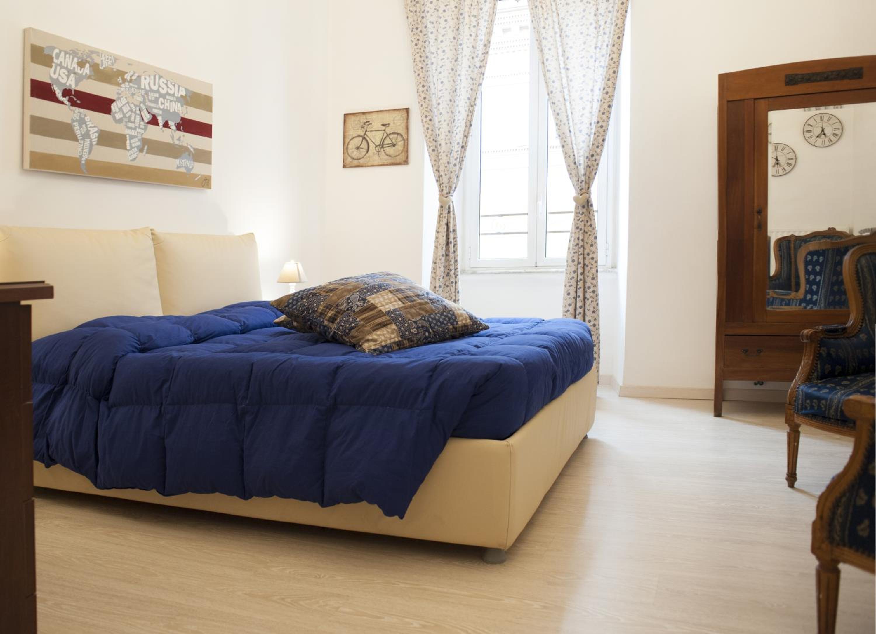 Double Room with Private External Bathroom photo 3