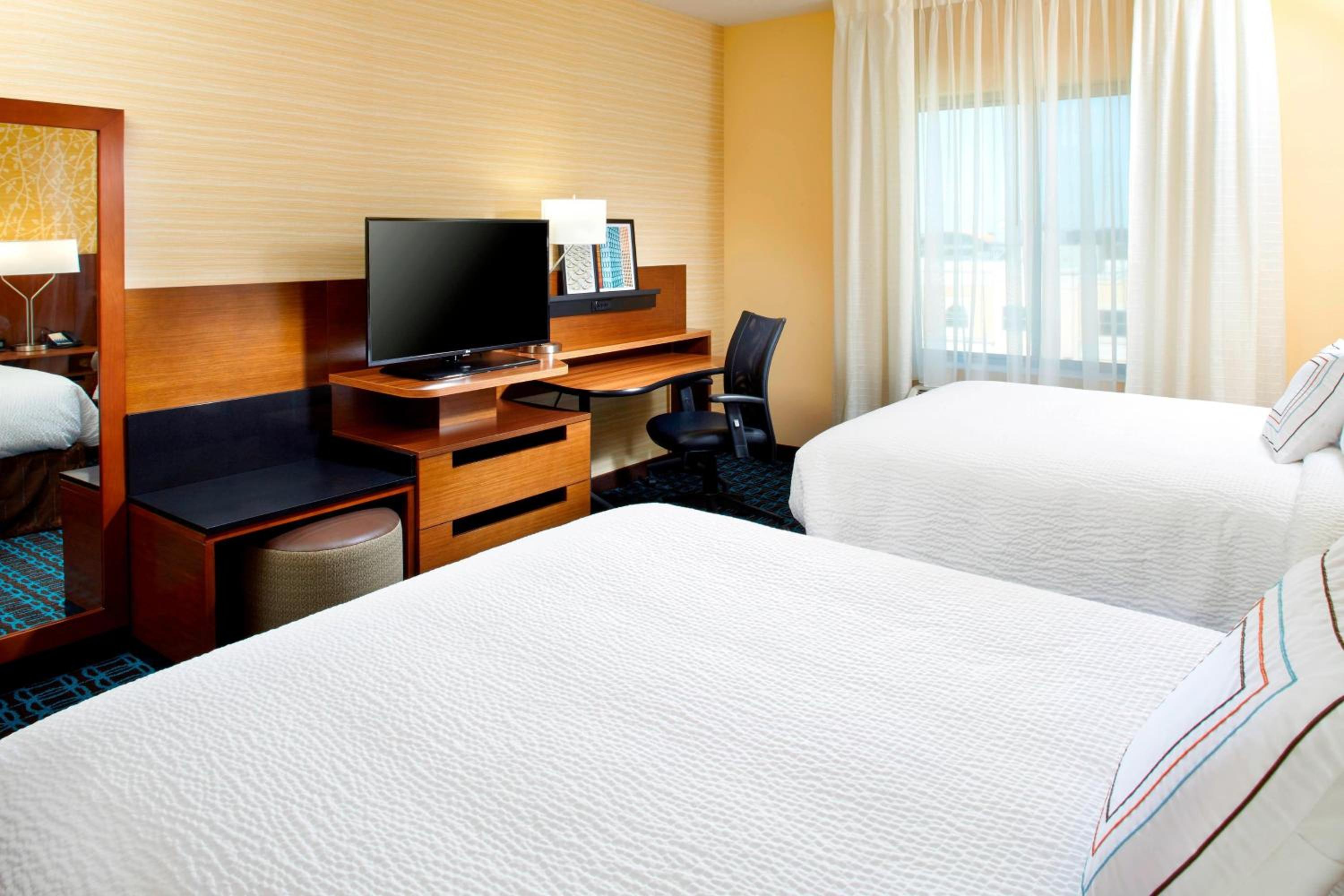 Queen Room with Two Queen Beds and Roll-in Shower - Mobility and Hearing Accessible