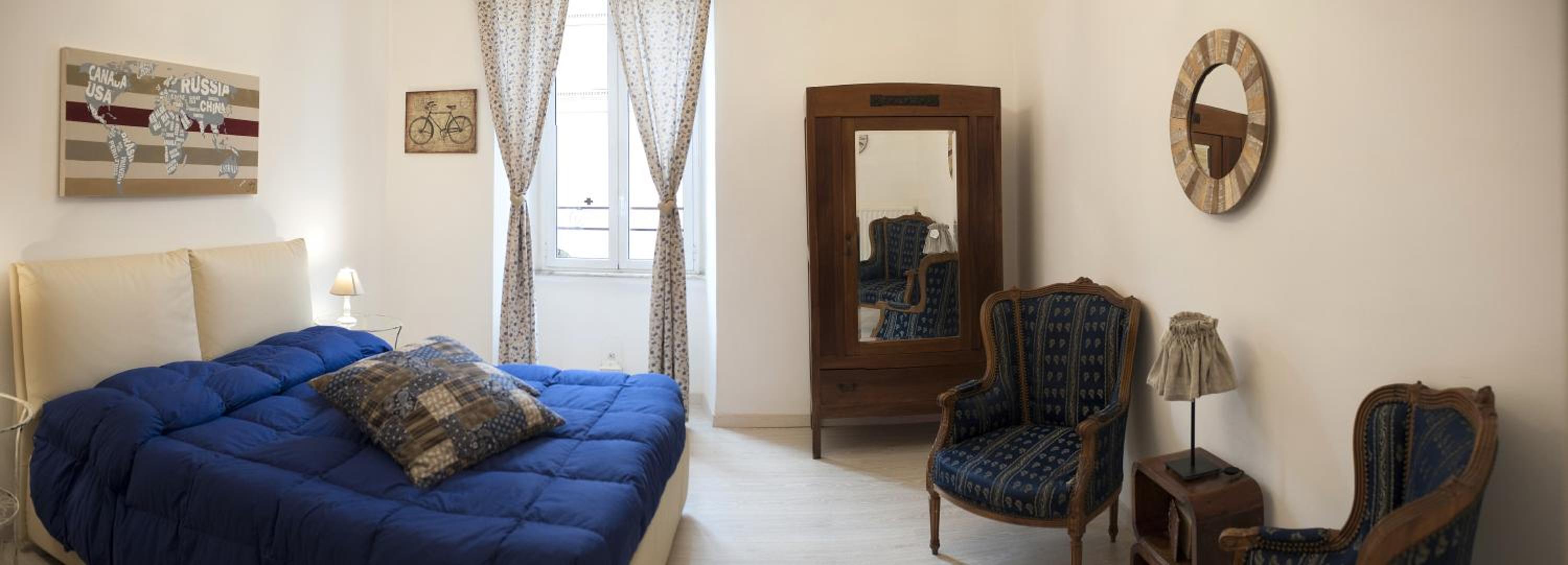 Double Room with Private External Bathroom photo 2