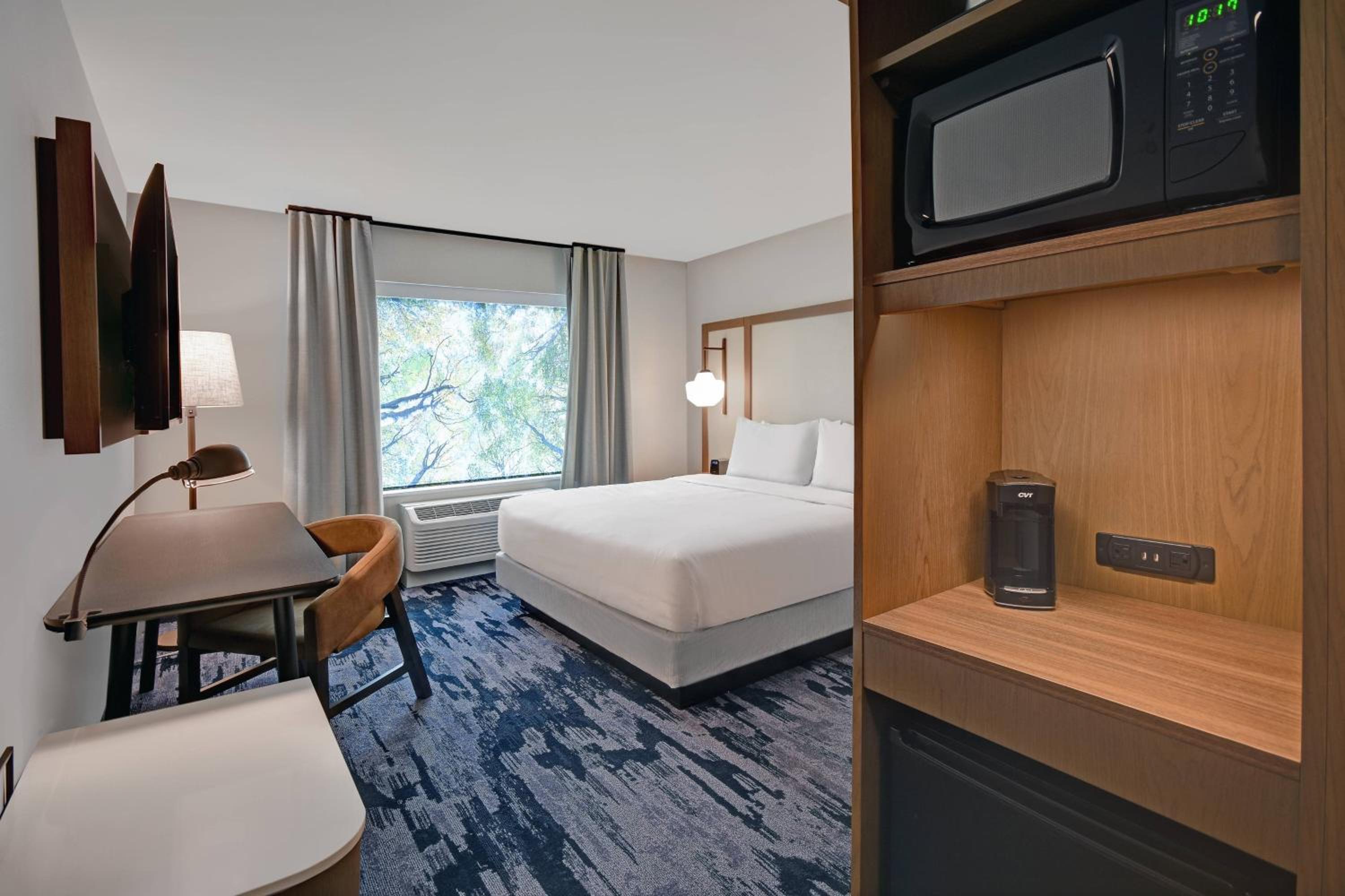King Room - Communication Assistance - Photo 1