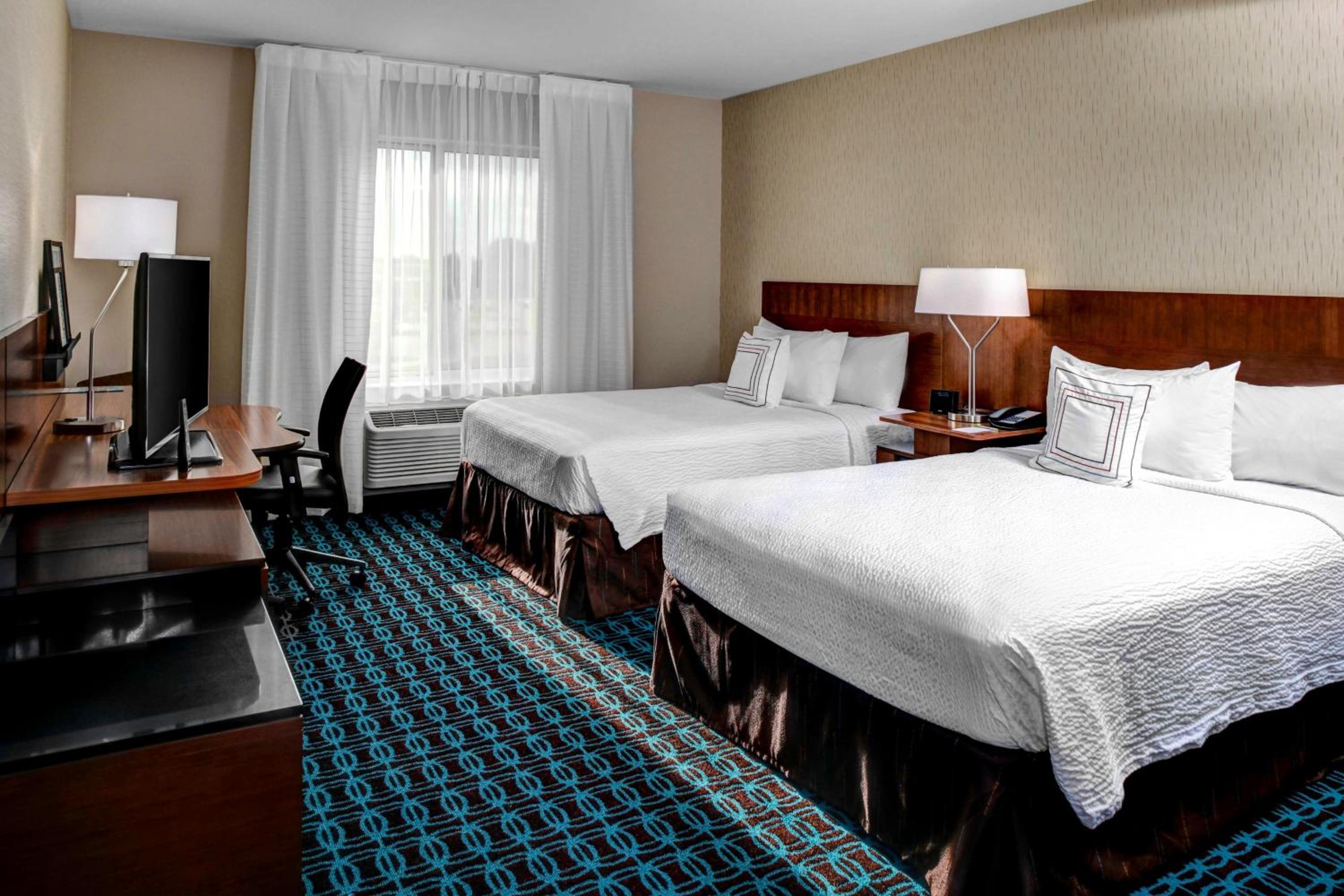 Queen Room with Two Queen Beds - Hearing Accessible photo 1