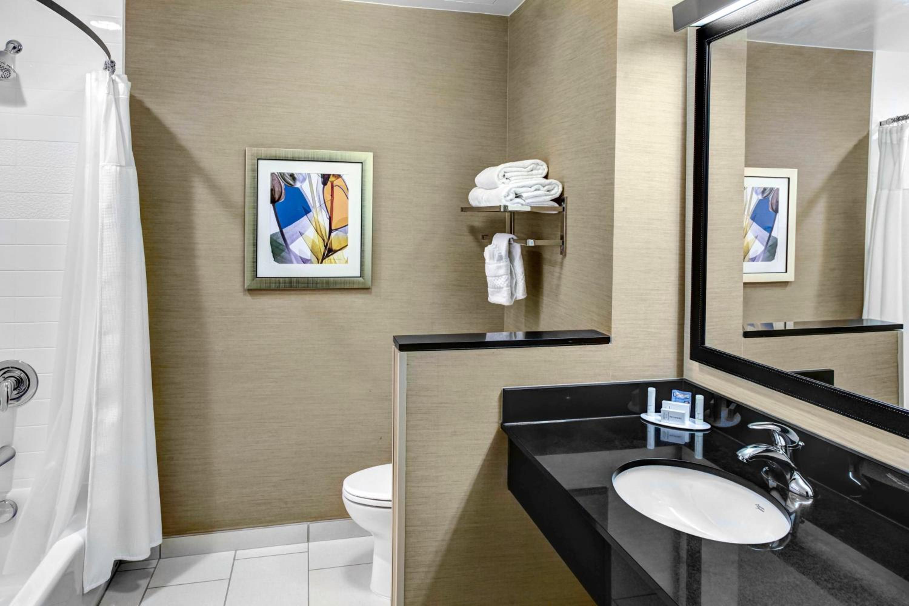 Queen Room with Two Queen Beds - Hearing Accessible photo 2