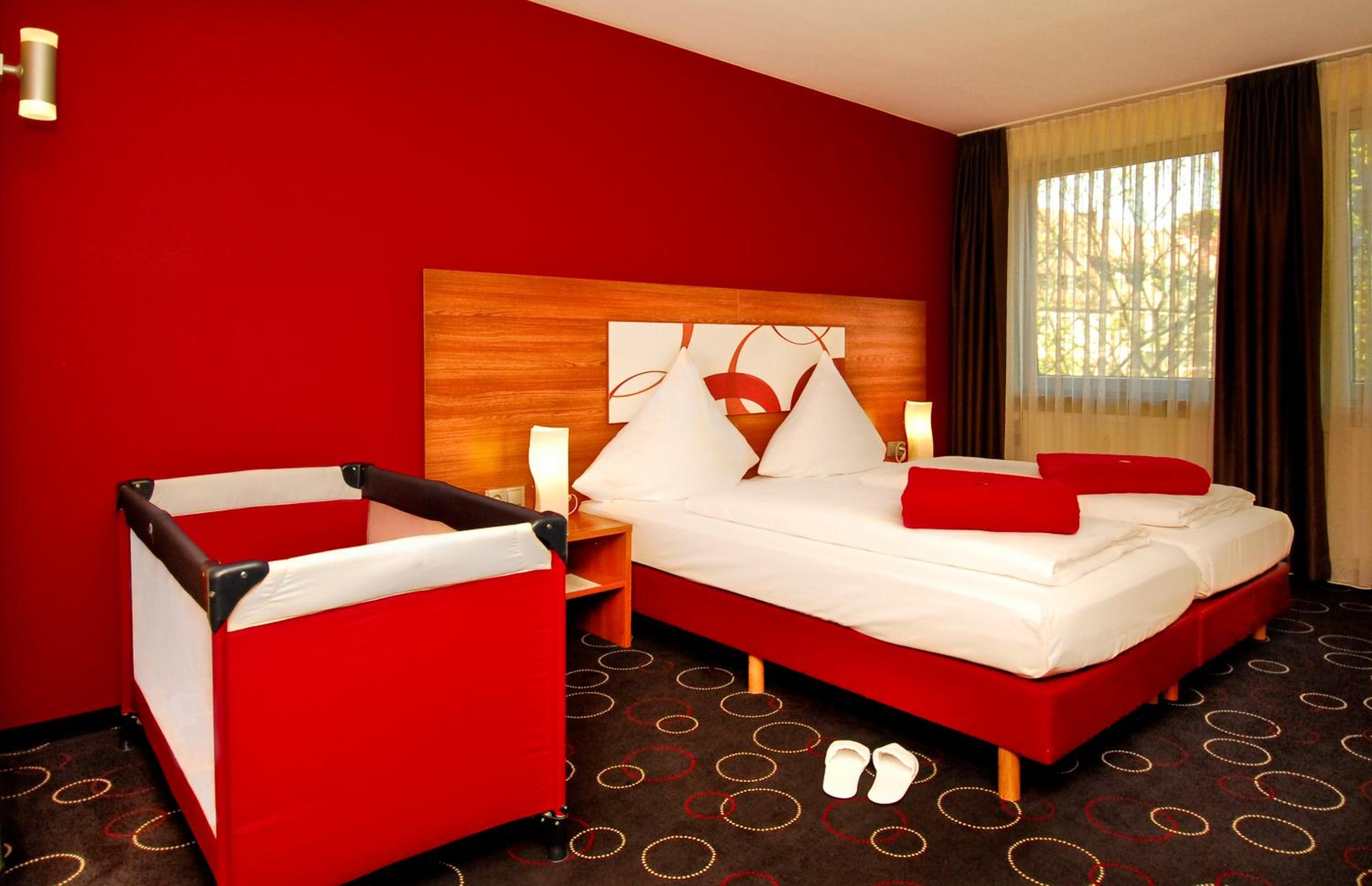 Double Room - Photo 3