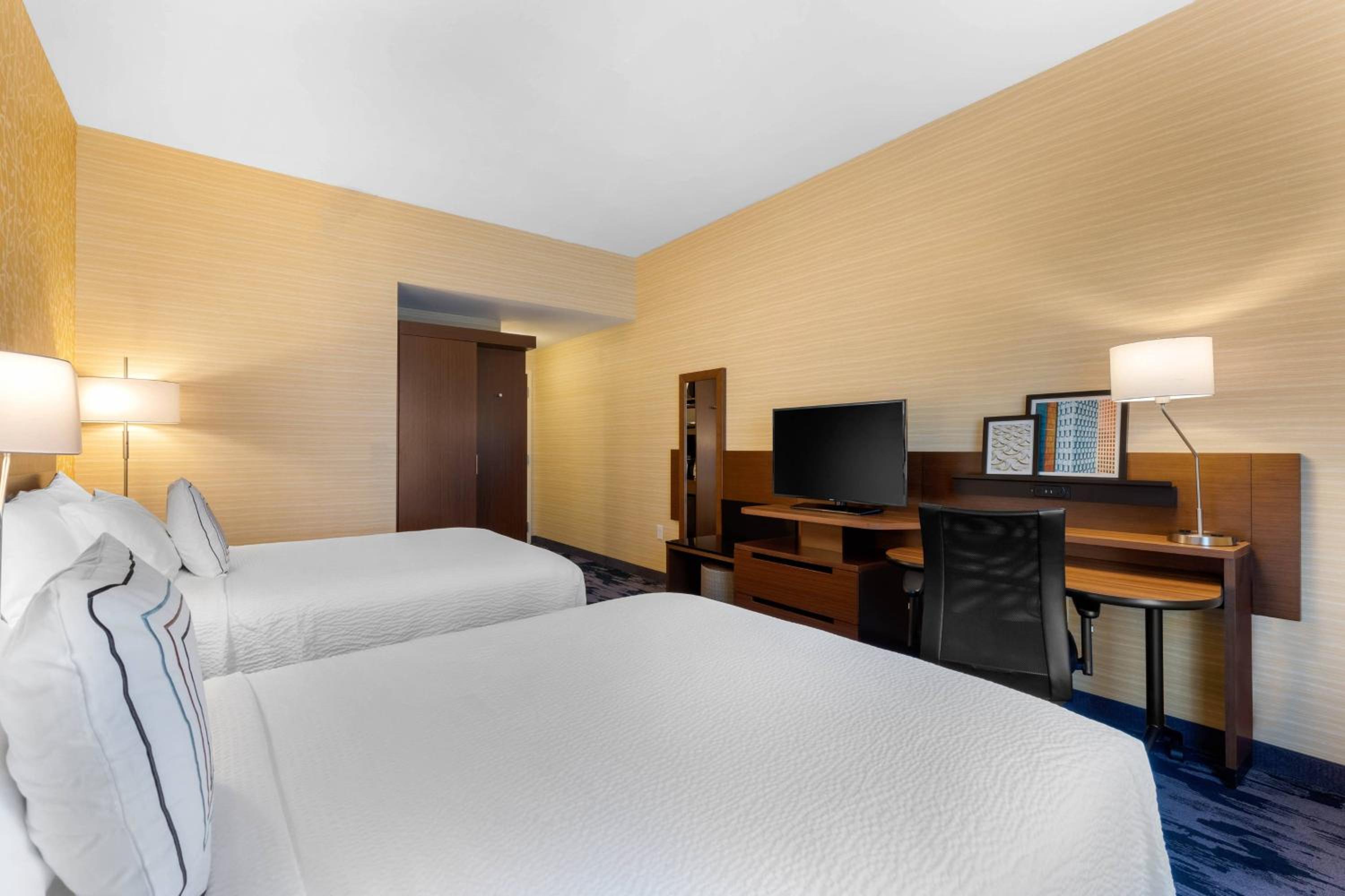 Queen Room with Two Queen Beds
