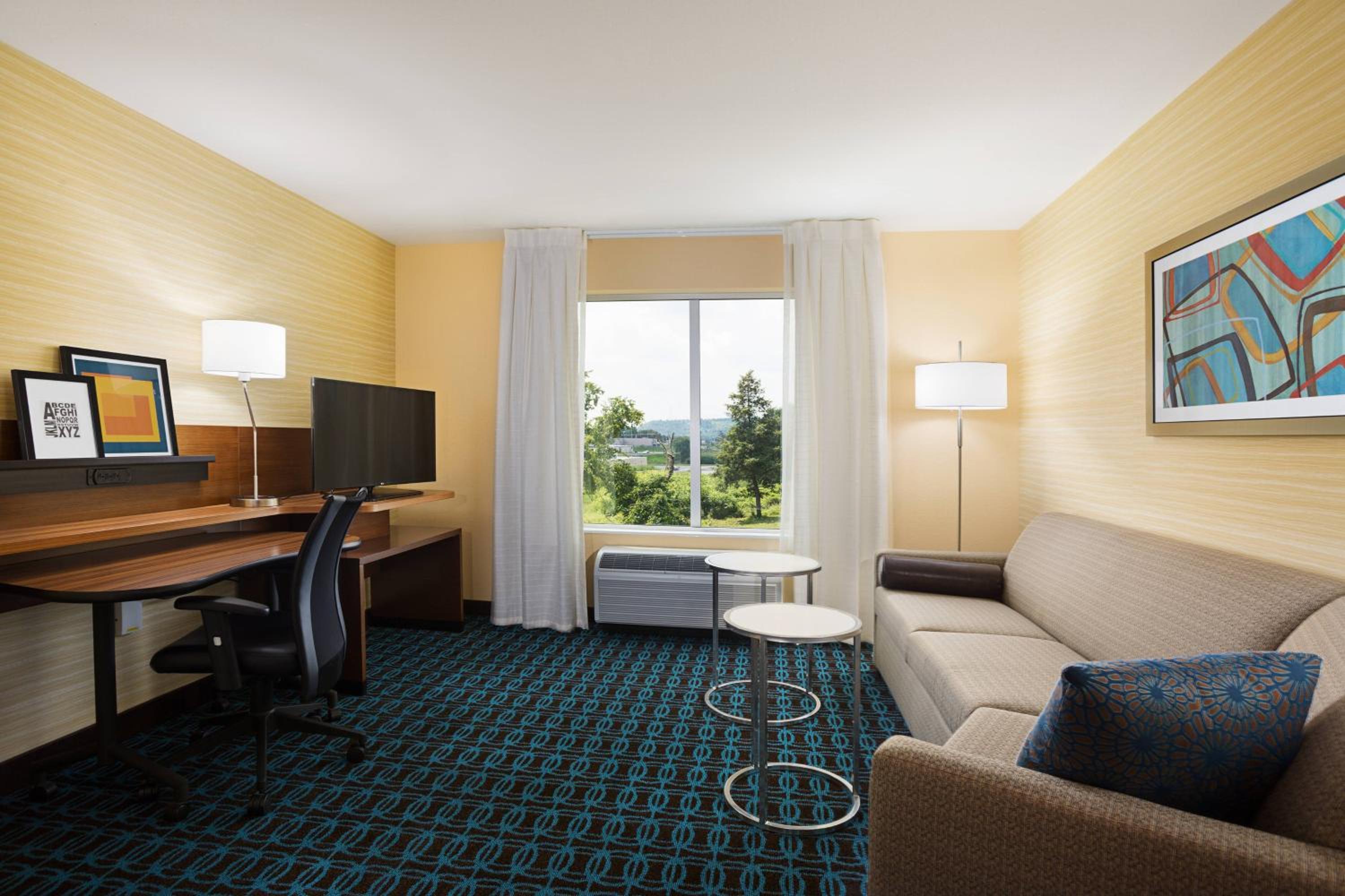 King Suite with Sofa Bed and Adapted Tub - Mobility and Hearing Accessible